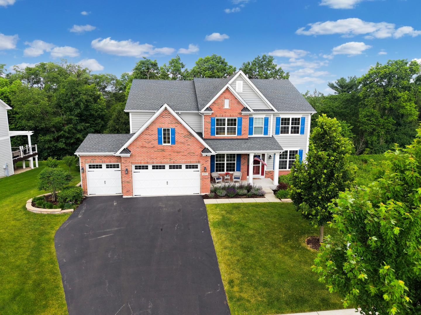 823 Heatherfield Circle