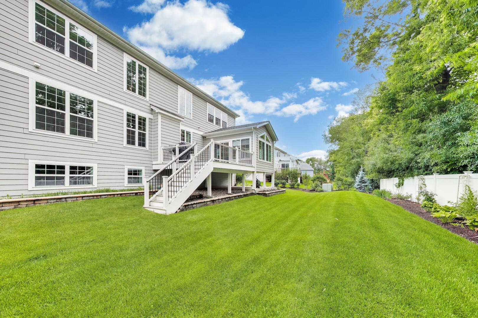823 Heatherfield Circle