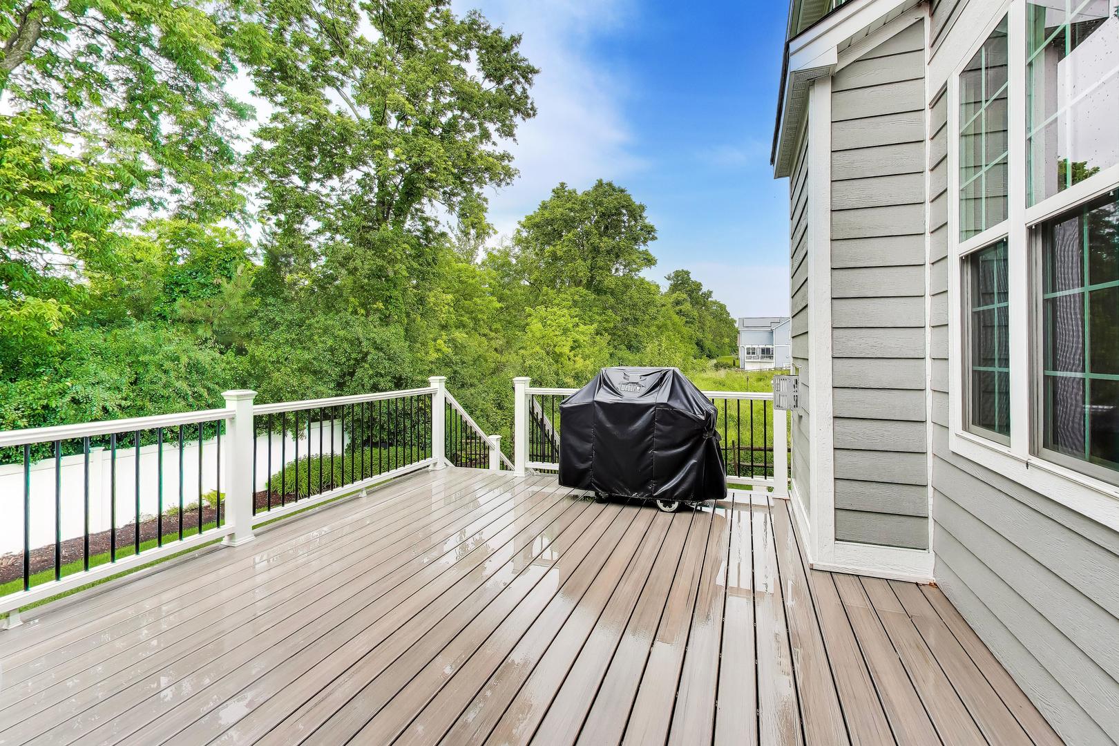 823 Heatherfield Circle
