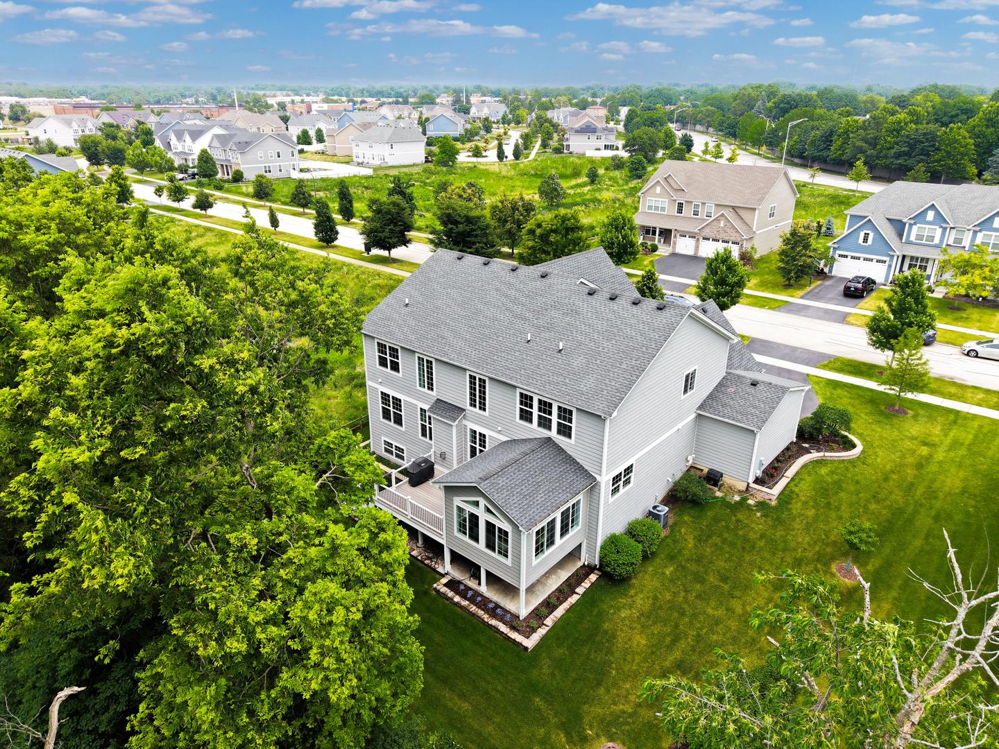 823 Heatherfield Circle