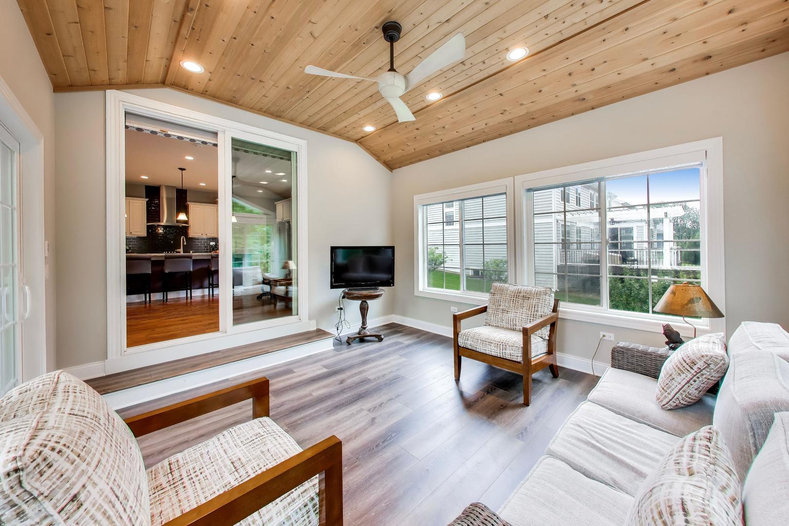 823 Heatherfield Circle
