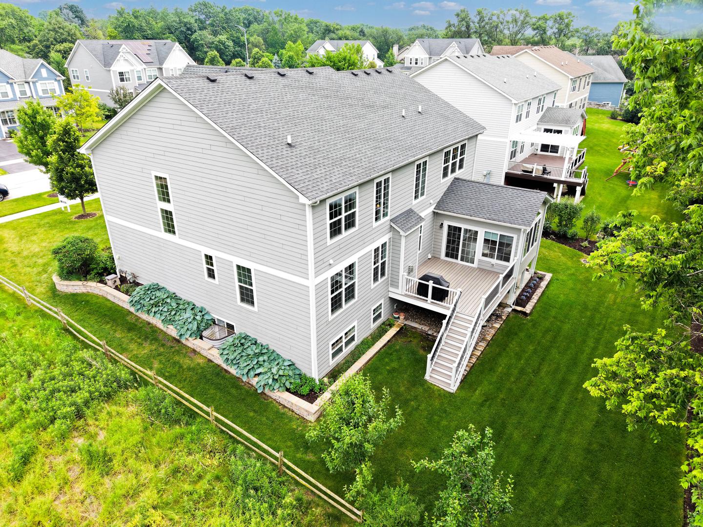 823 Heatherfield Circle