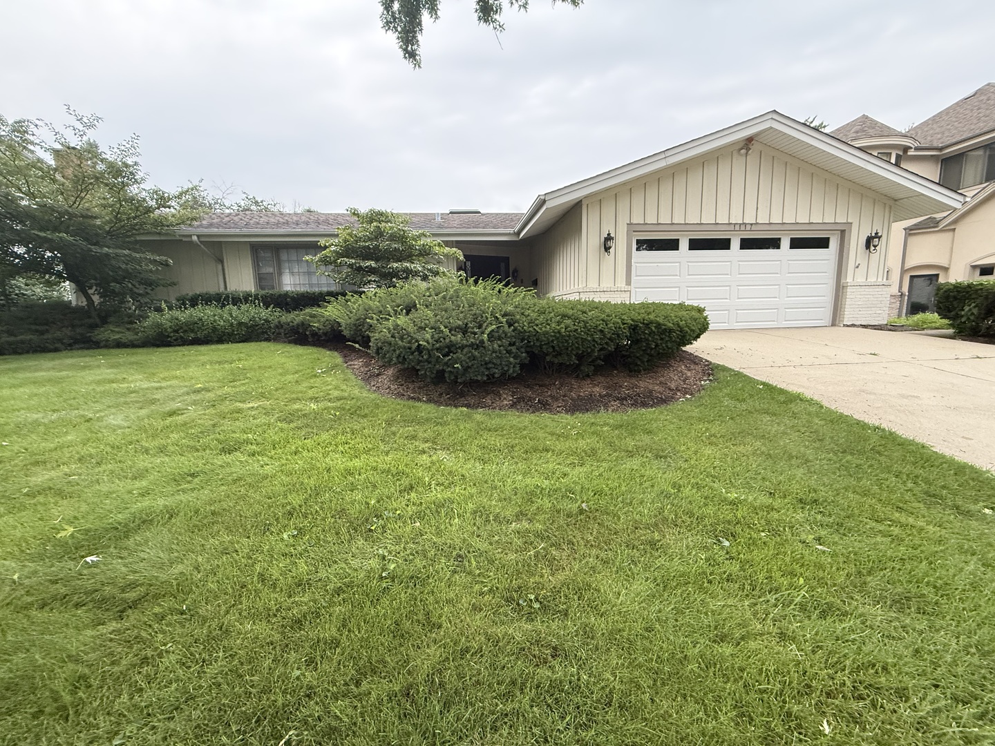 1117 Summit Hills Lane