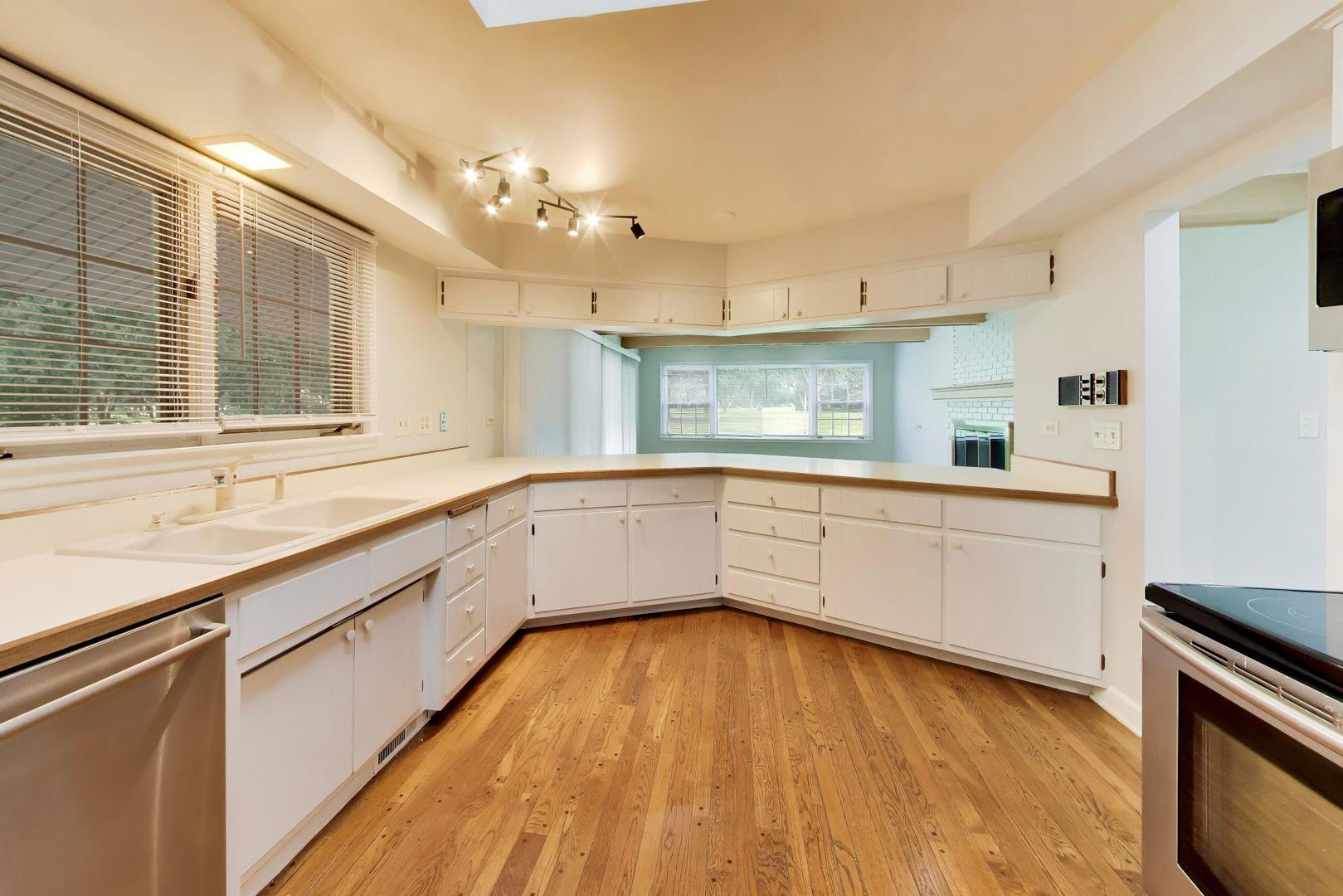 1117 Summit Hills Lane