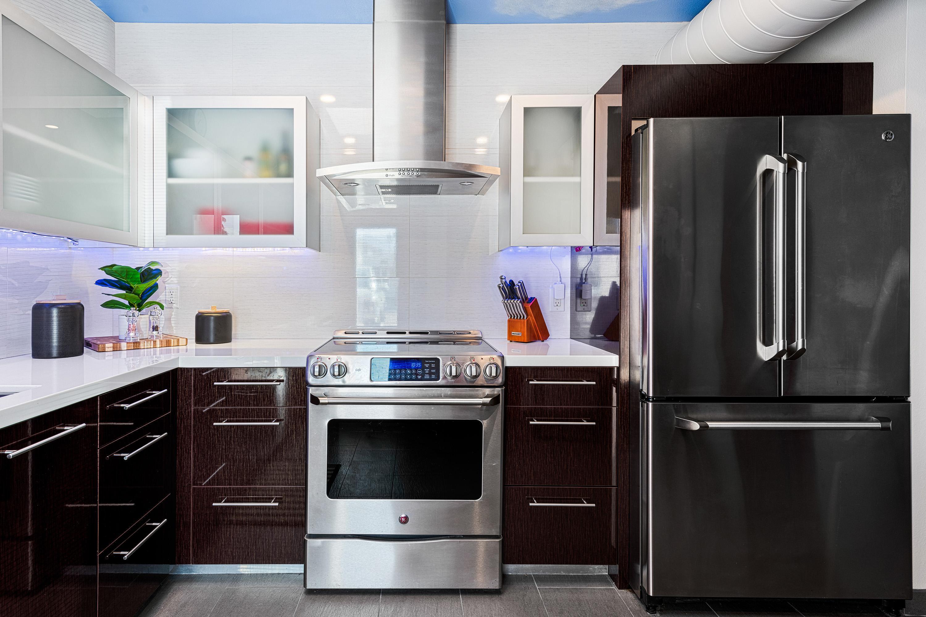 500 W Arenas RD Unit: 10