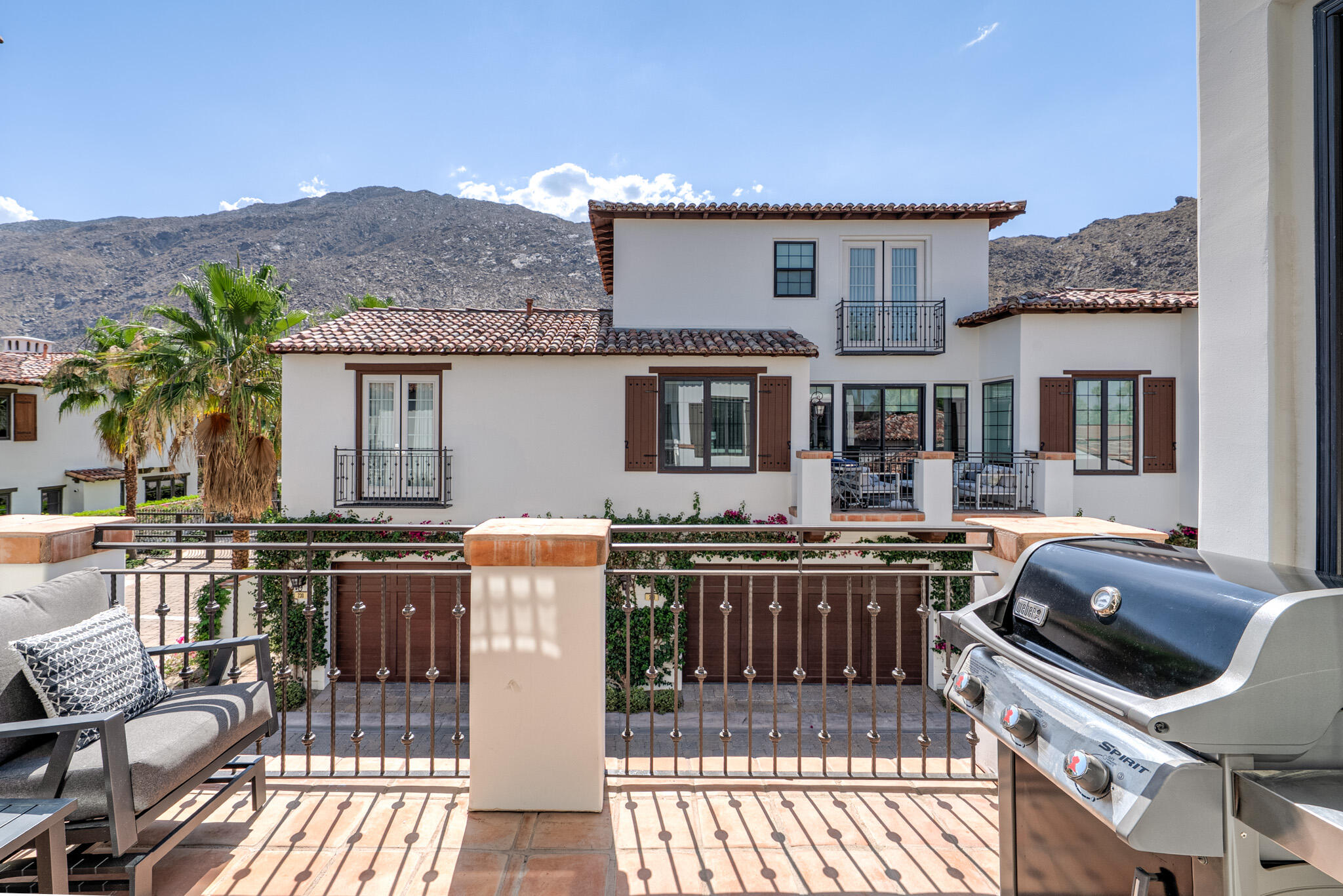 233 Calle La Soledad