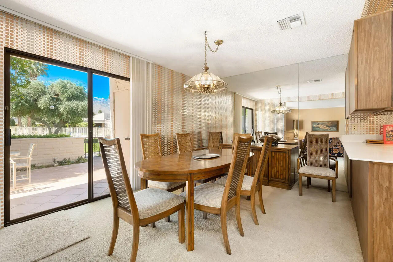 2604 N Whitewater Club DR Unit: A