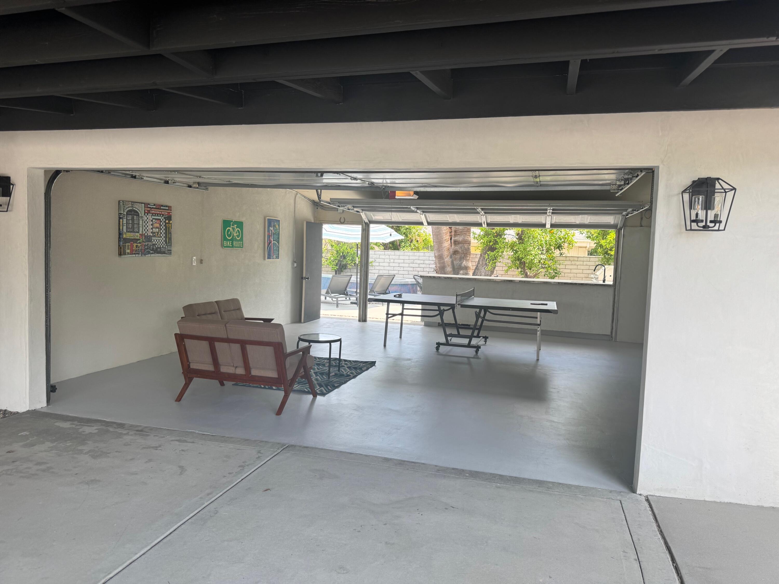 5155 E Bobolink LN