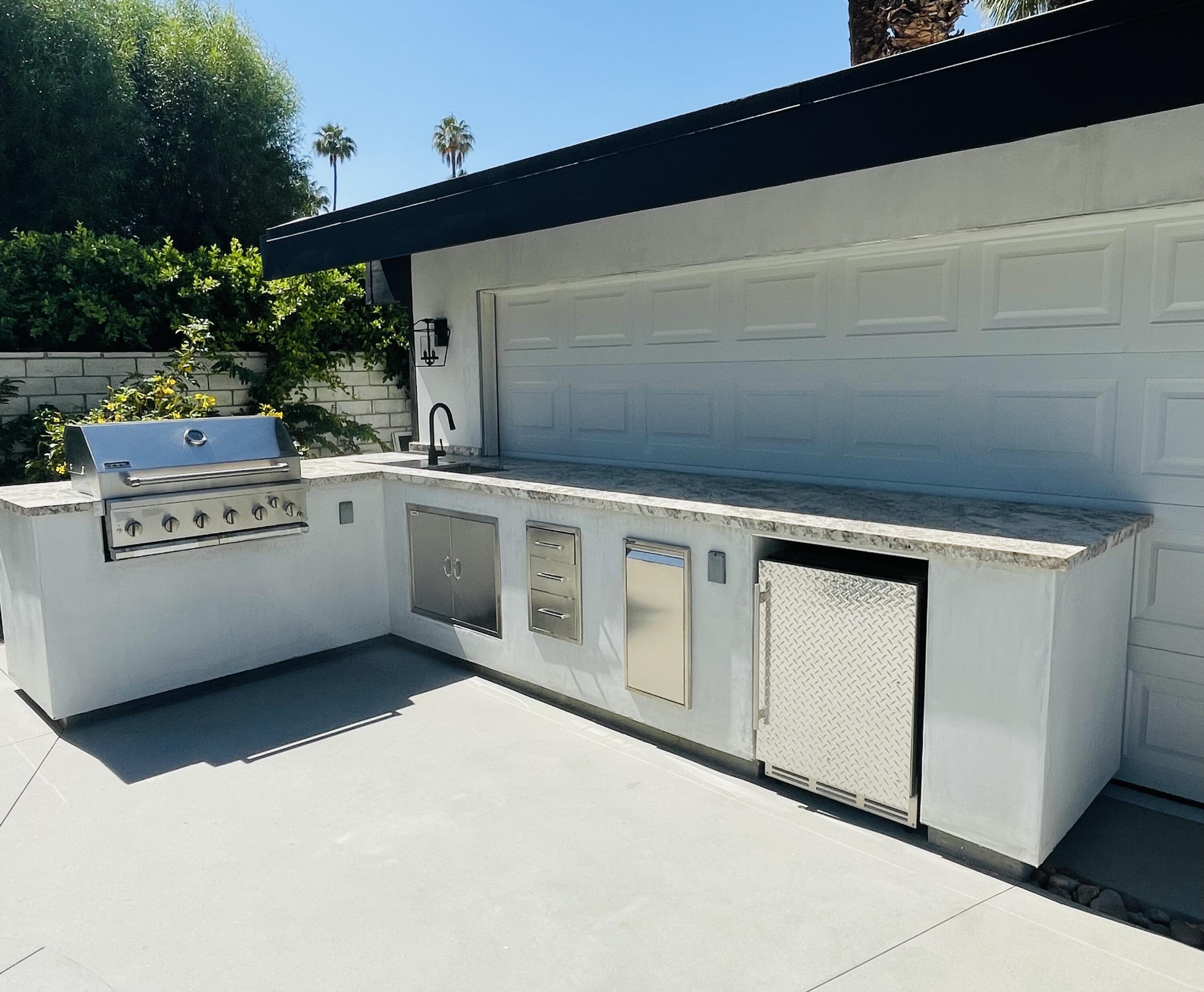 5155 E Bobolink LN