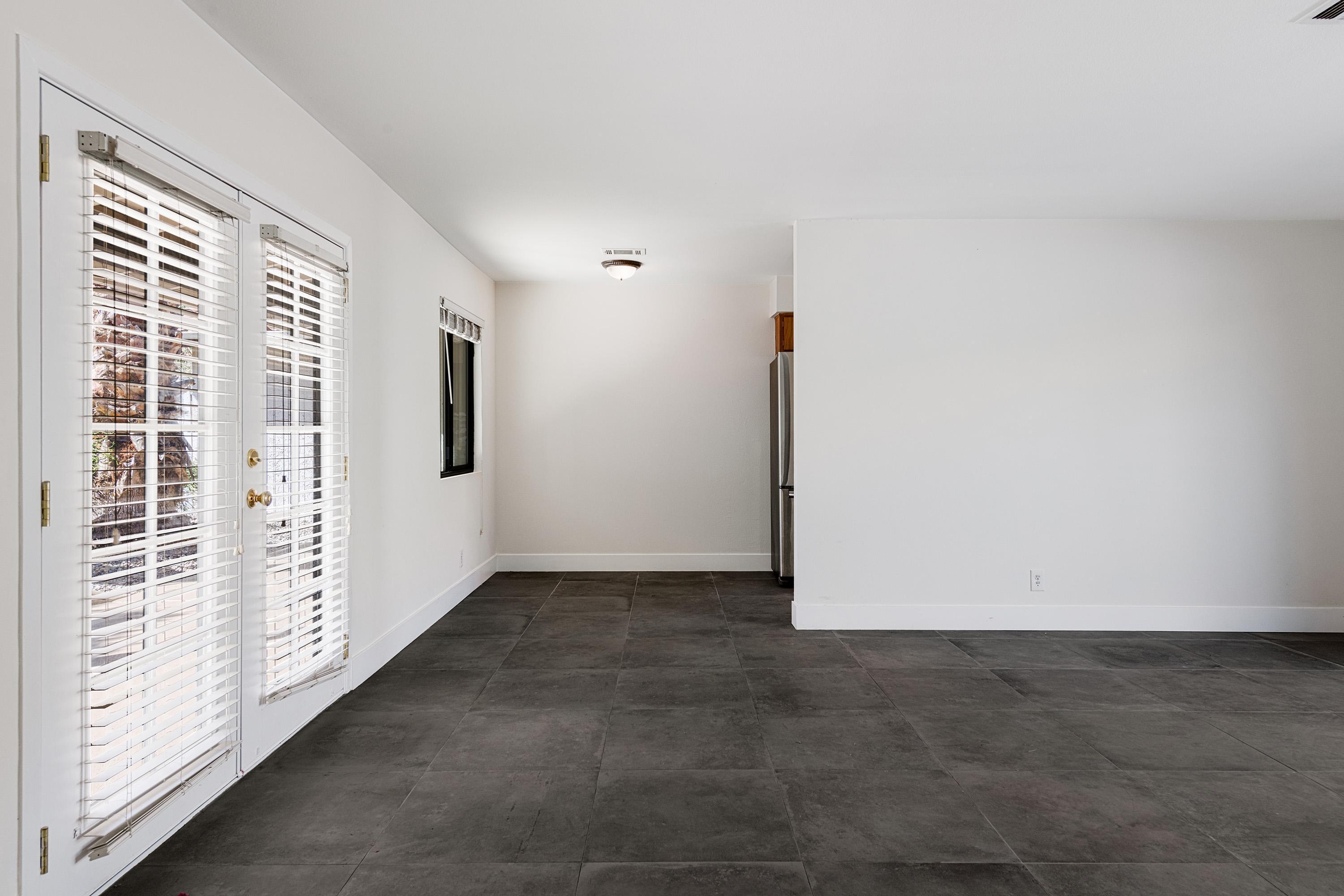 225 S Cahuilla RD