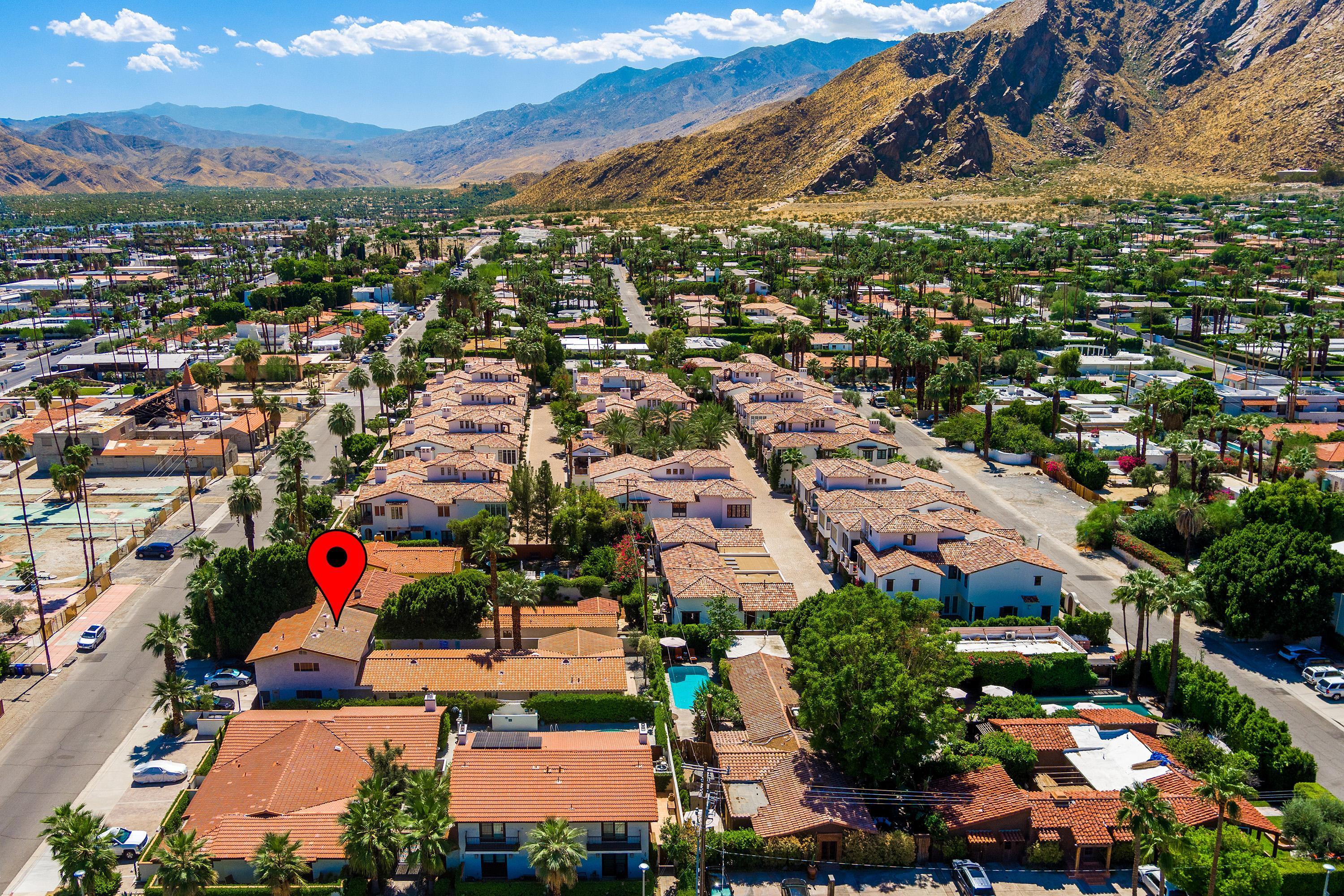 225 S Cahuilla RD