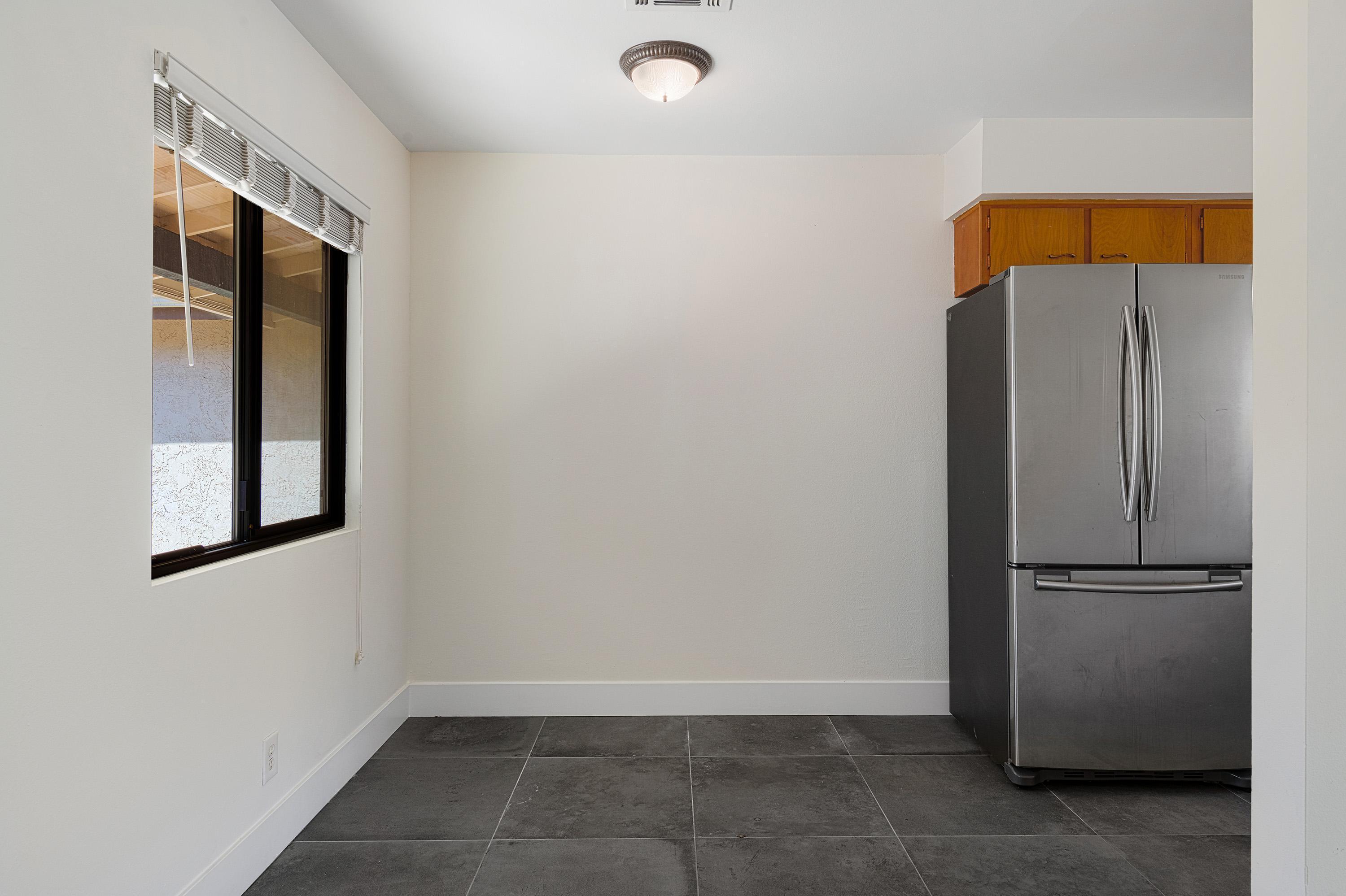 225 S Cahuilla RD