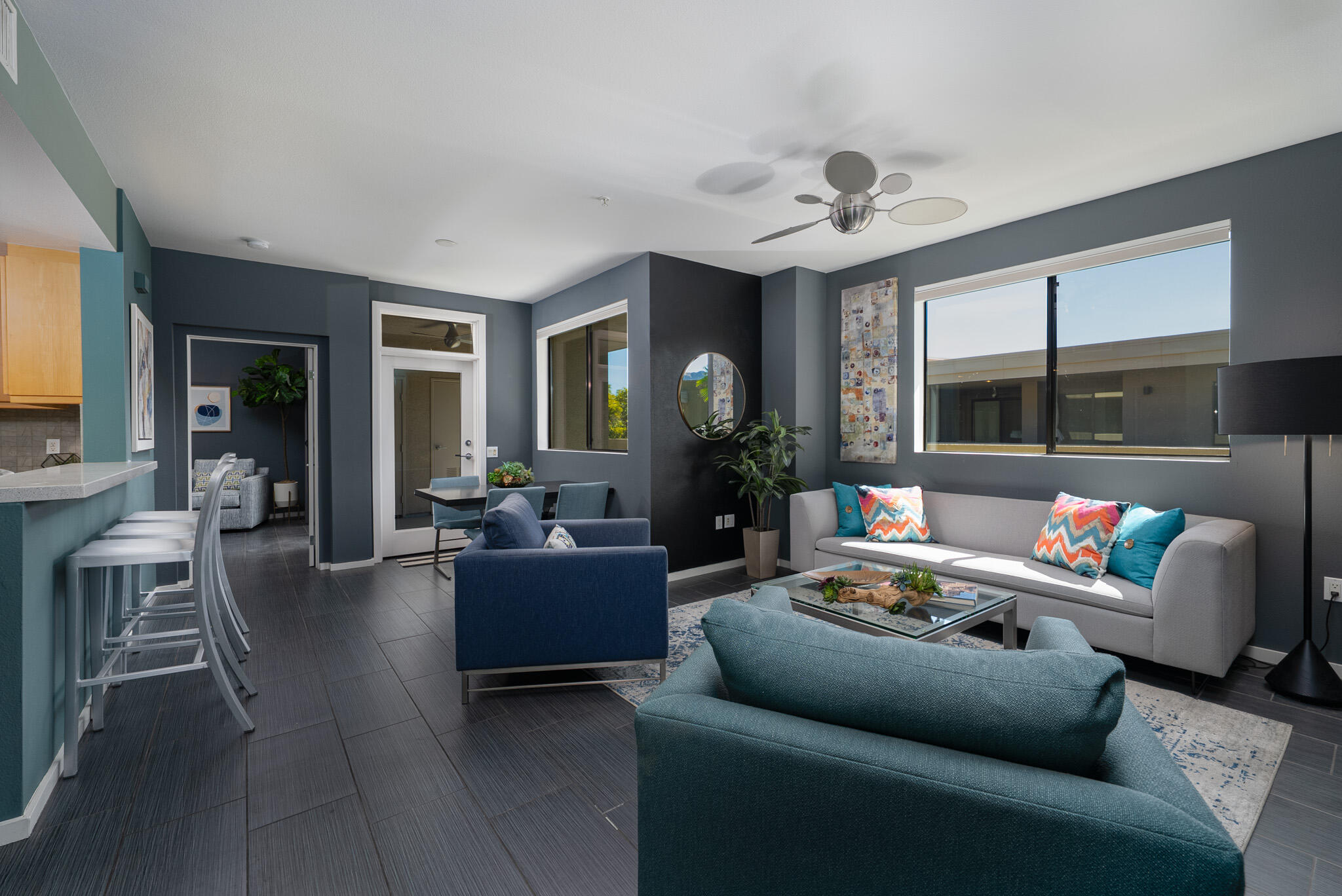 850 E Palm Canyon DR Unit: 205