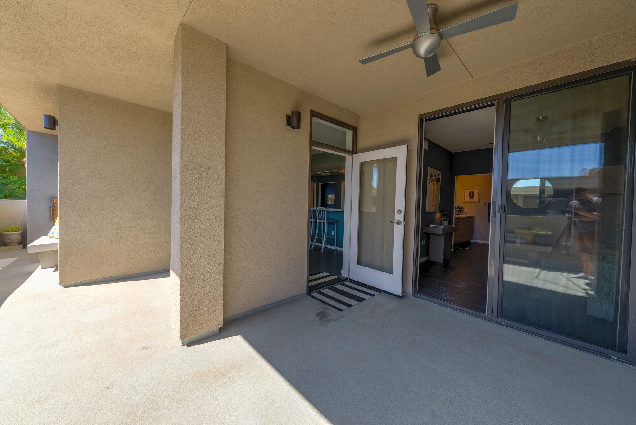 850 E Palm Canyon DR Unit: 205