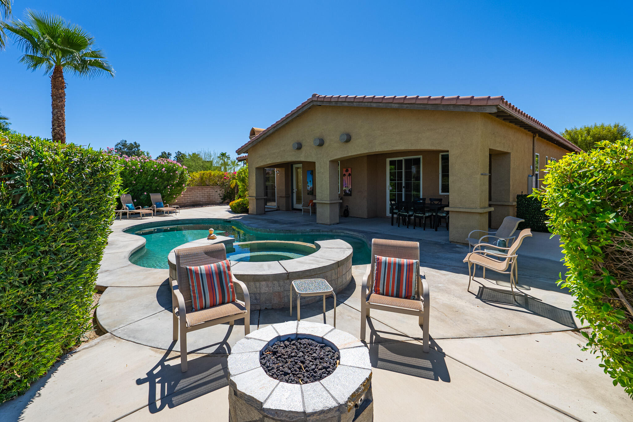 14 Via Santo Tomas DR