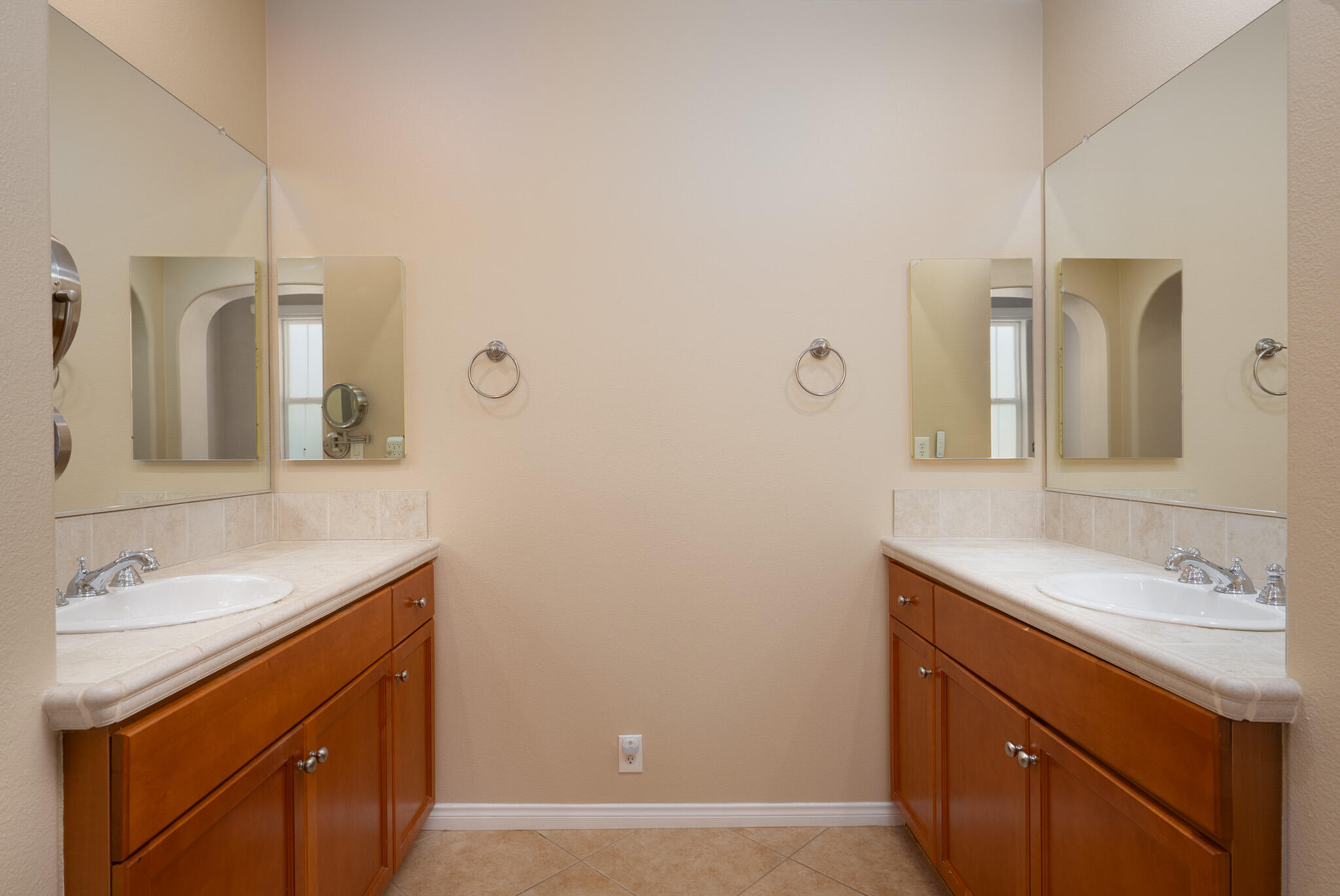 14 Via Santo Tomas DR