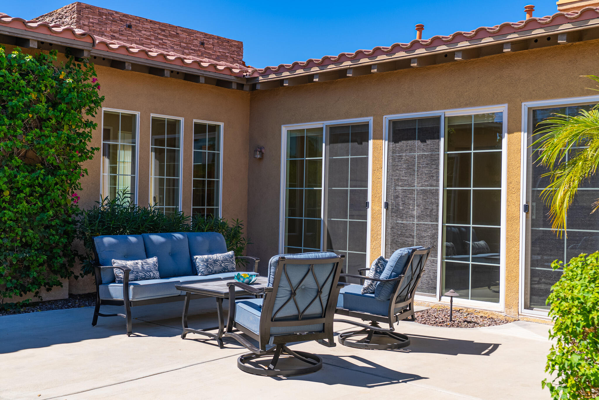 14 Via Santo Tomas DR