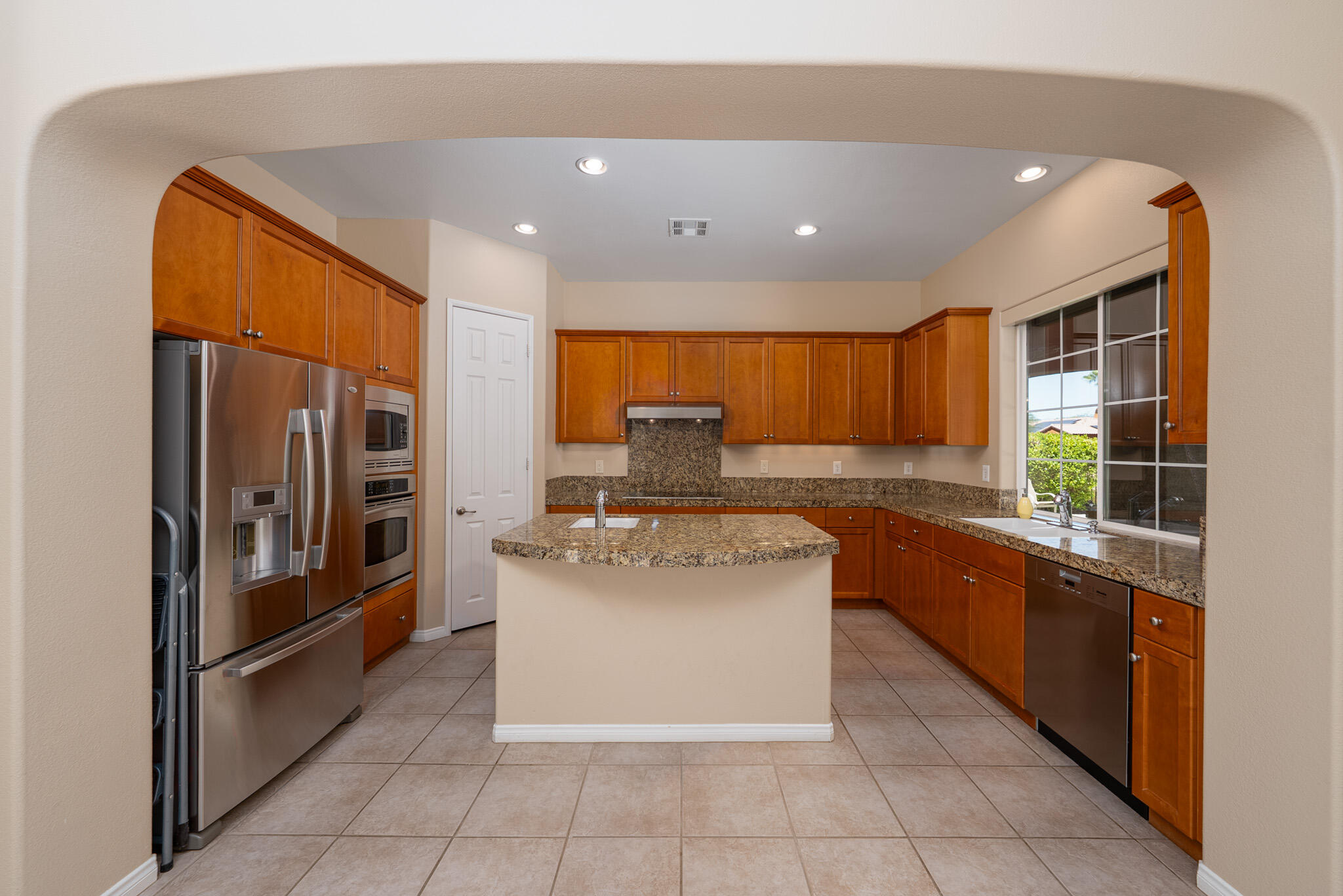 14 Via Santo Tomas DR