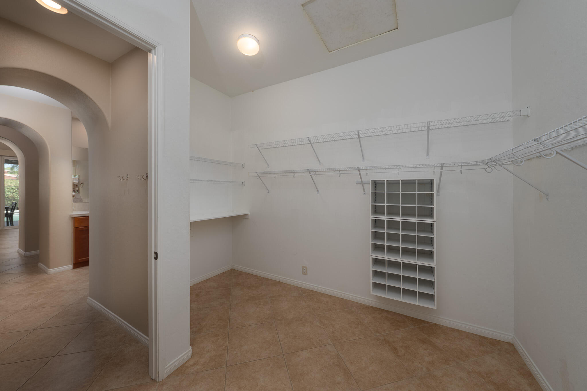 14 Via Santo Tomas DR