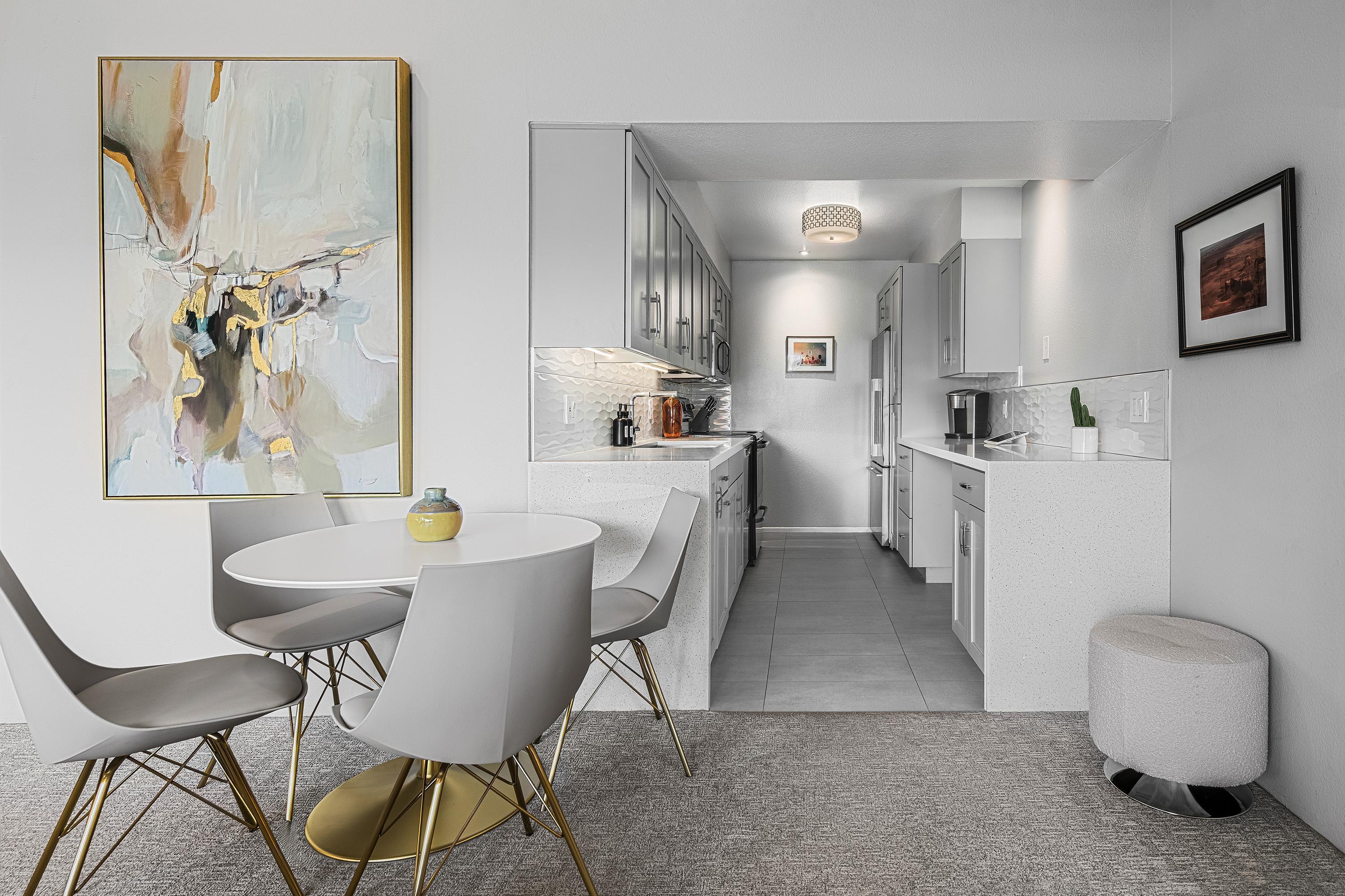 353 N Hermosa DR Unit: 9c2