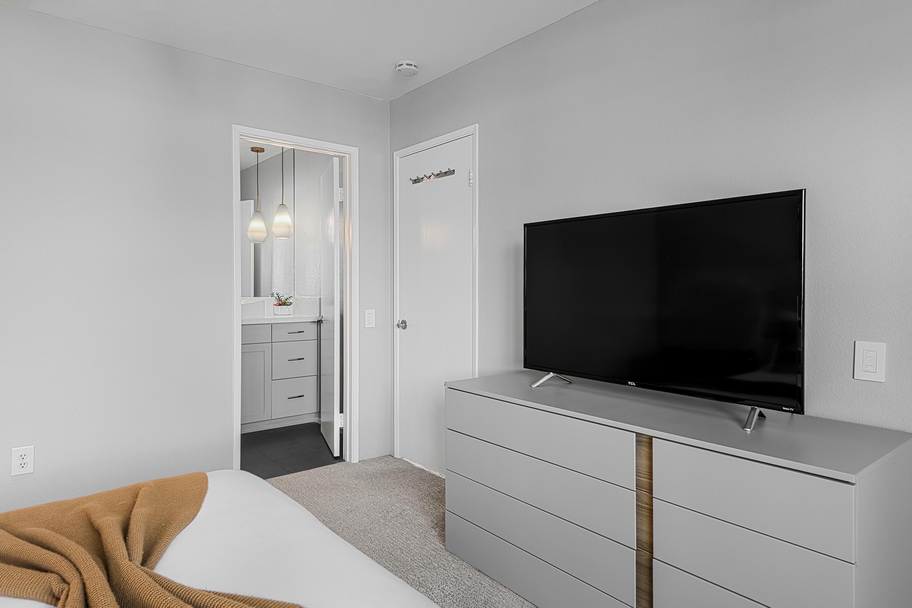 353 N Hermosa DR Unit: 9c2