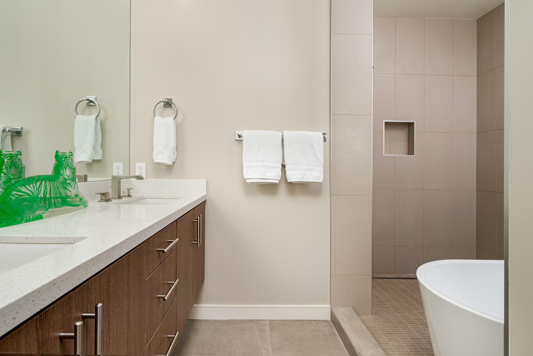 233 Calle La Soledad