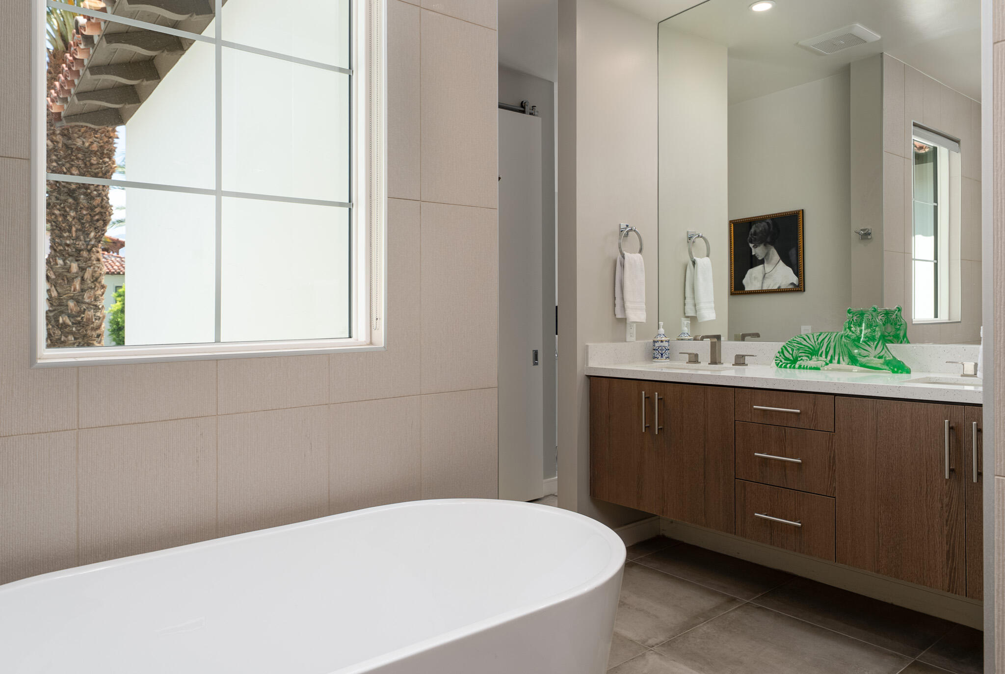 233 Calle La Soledad