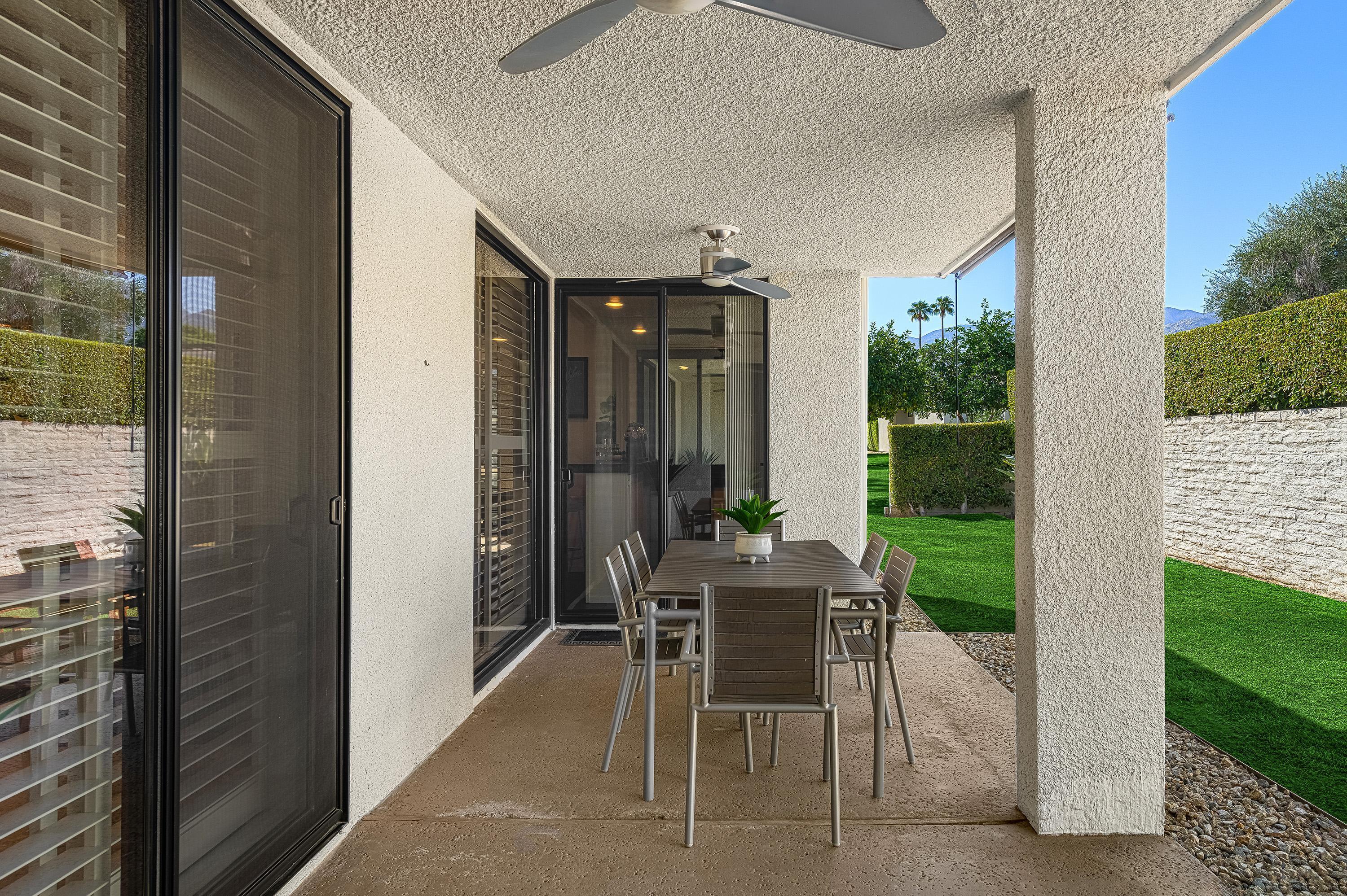 1455 E Twin Palms DR