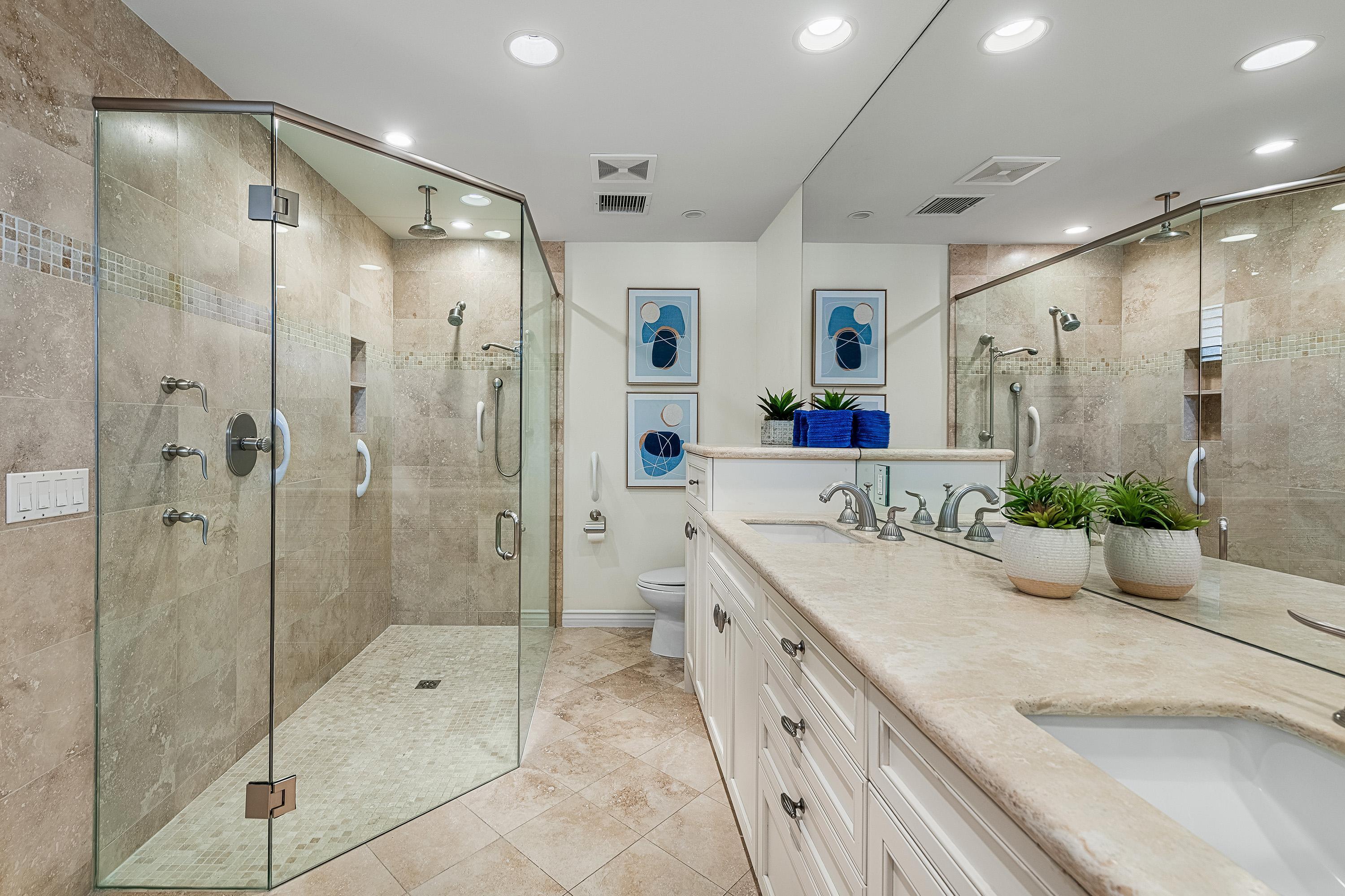 1455 E Twin Palms DR