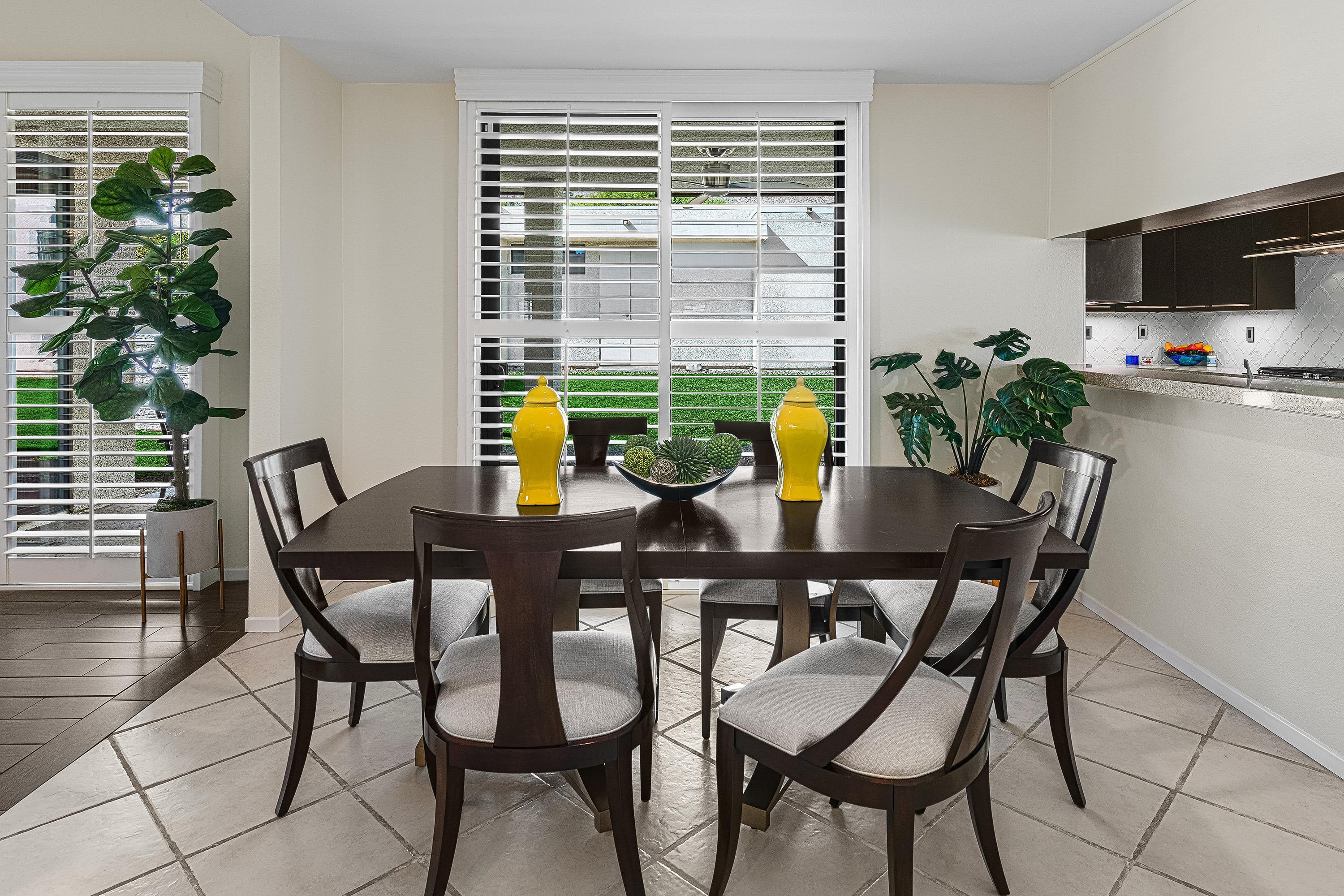 1455 E Twin Palms DR