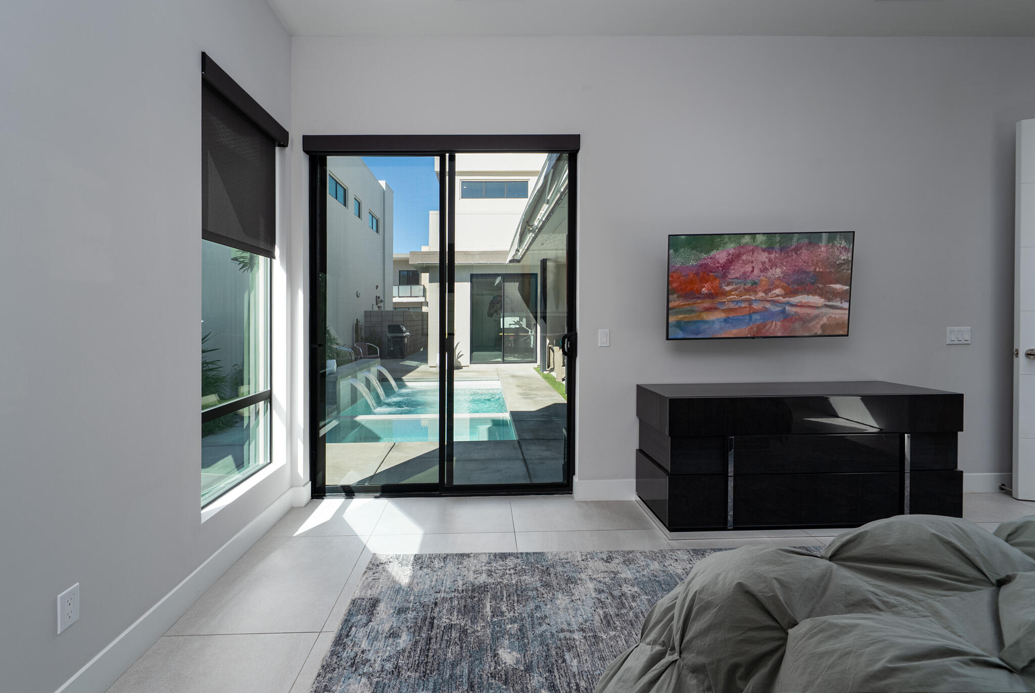1345 Vue PL