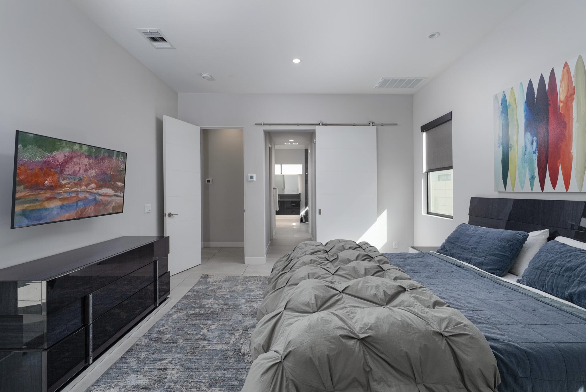 1345 Vue PL