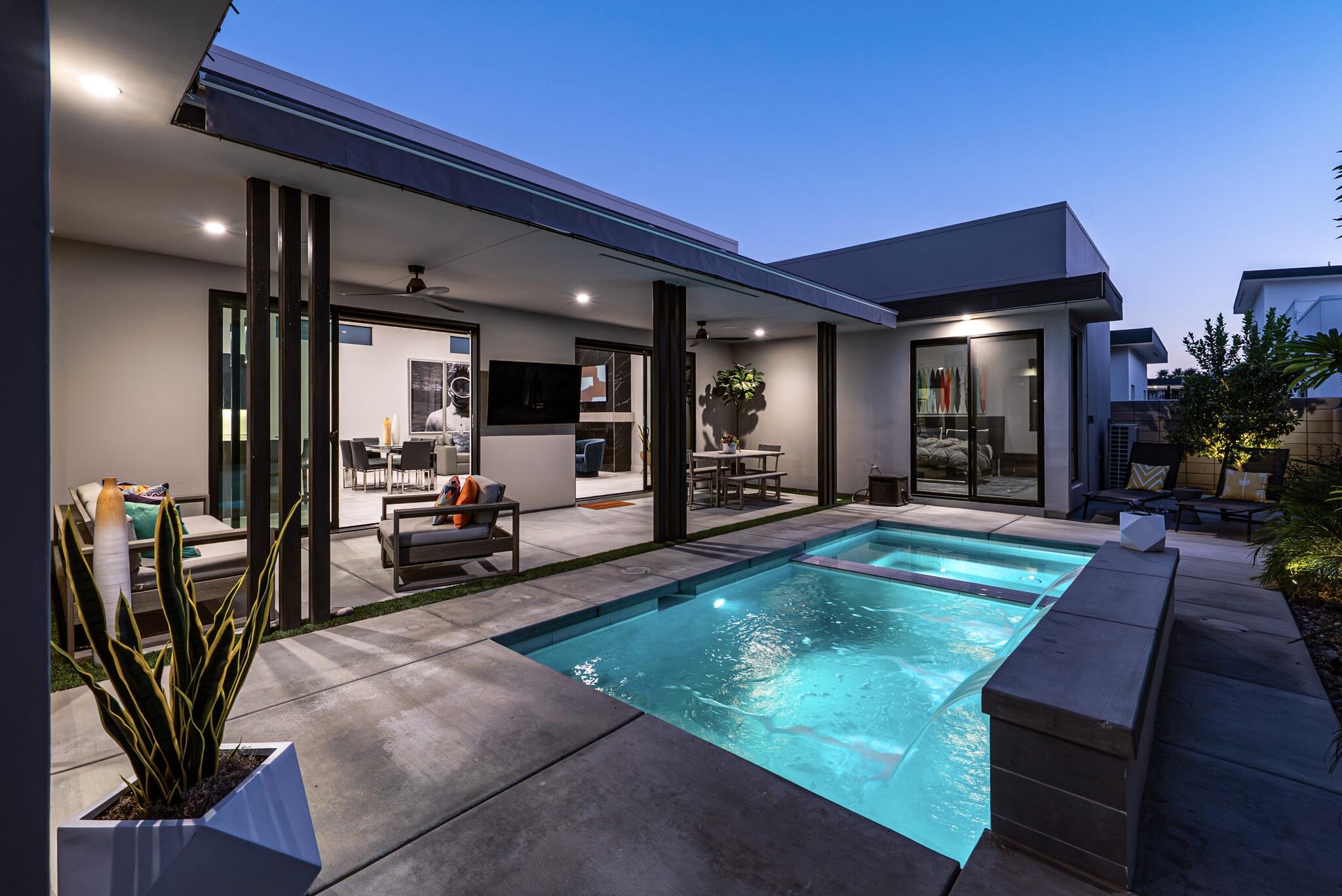 1345 Vue PL