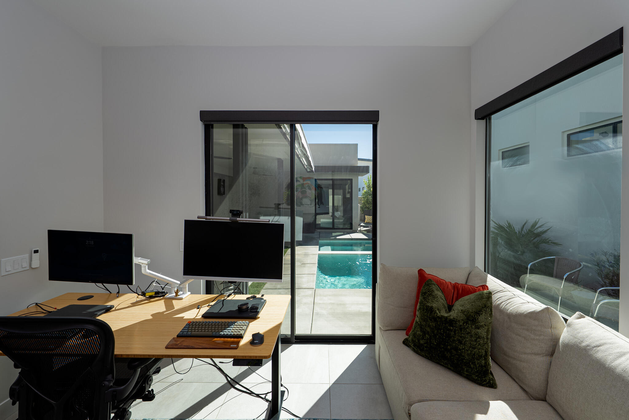 1345 Vue PL