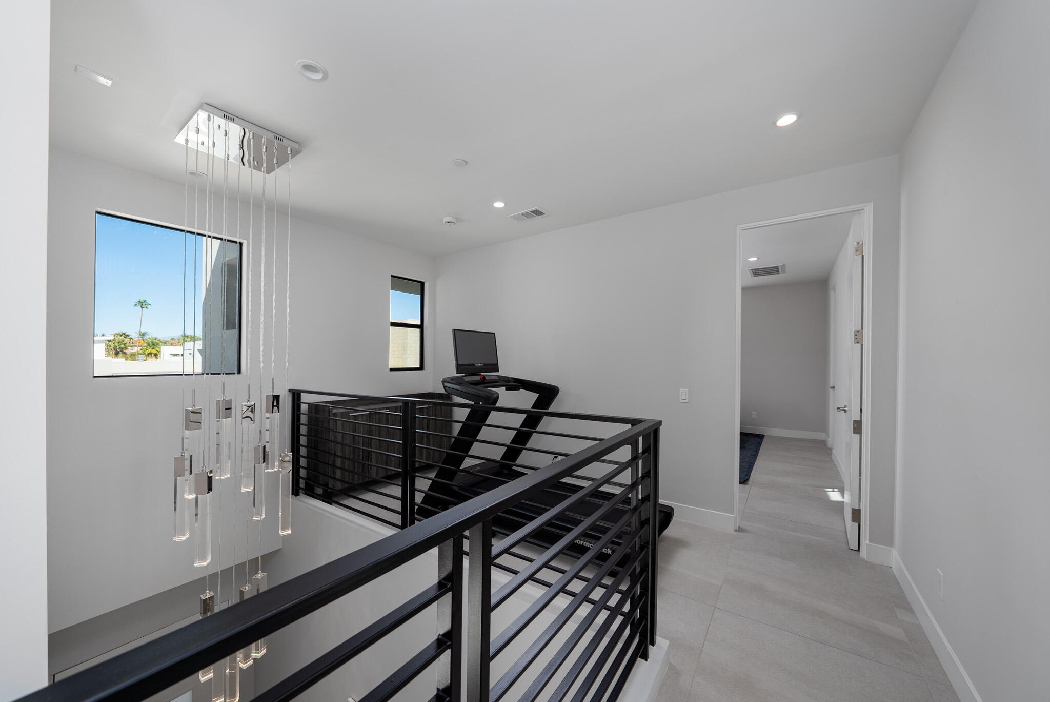 1345 Vue PL