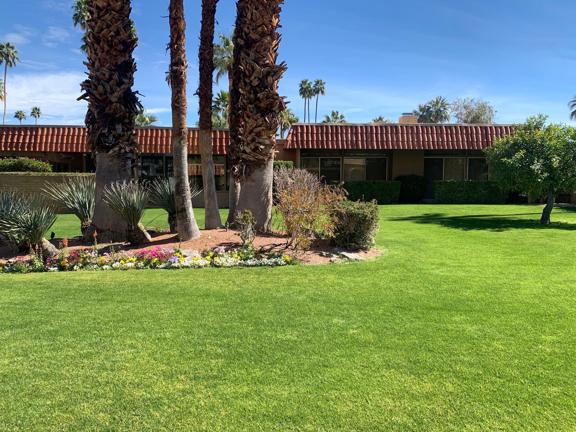 555 W Baristo RD Unit: 18