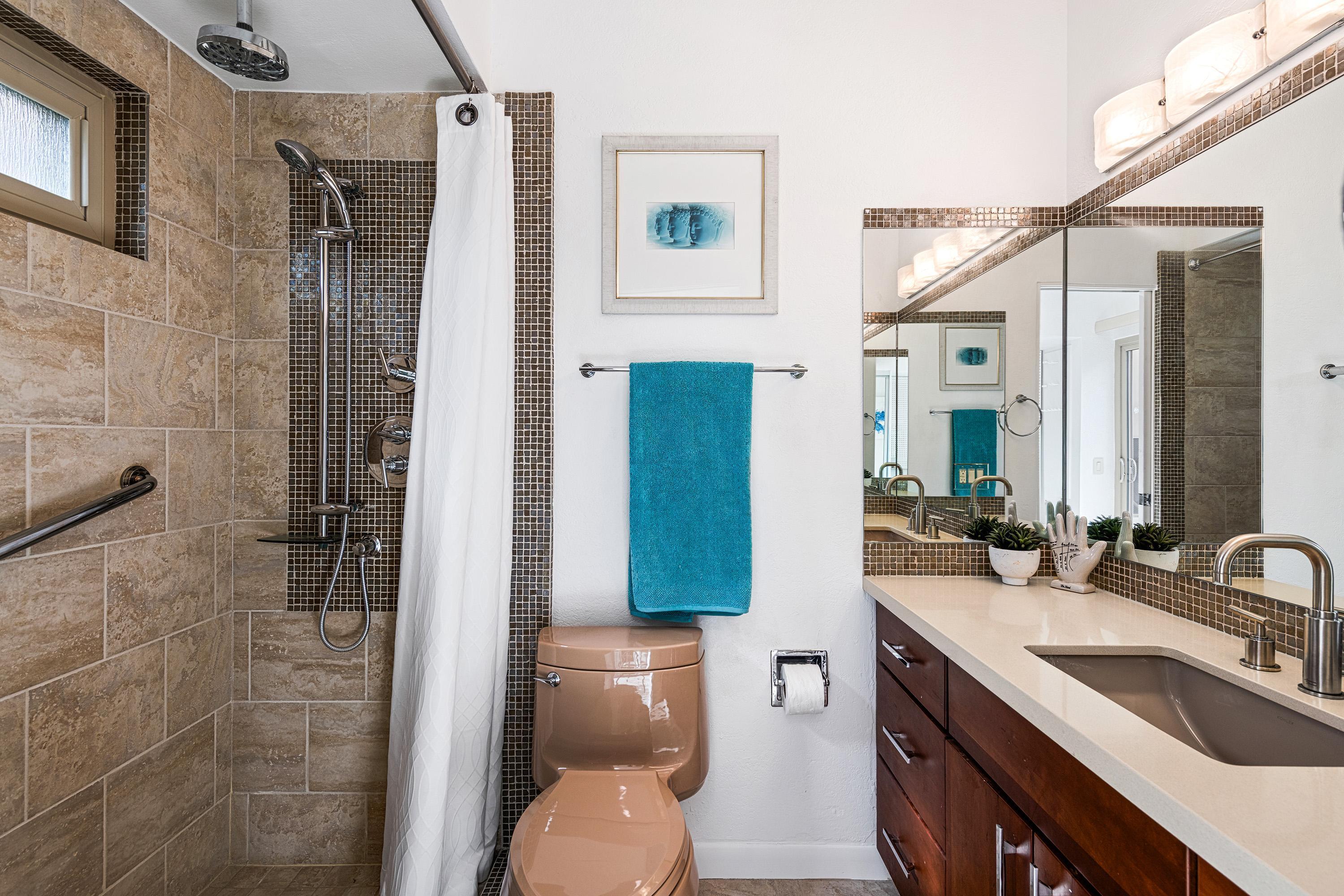 290 S San Jacinto DR Unit: 8