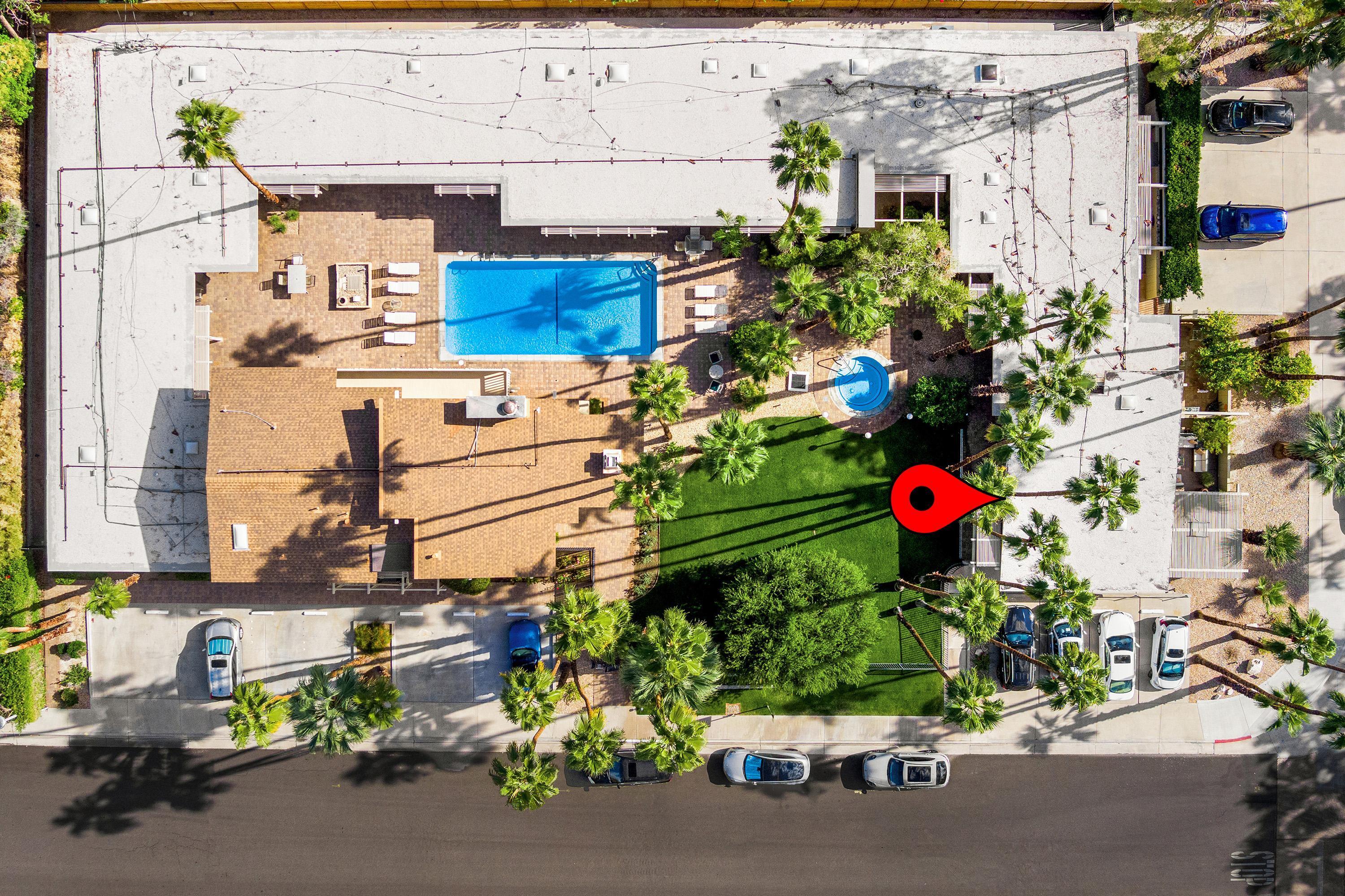 290 S San Jacinto DR Unit: 8