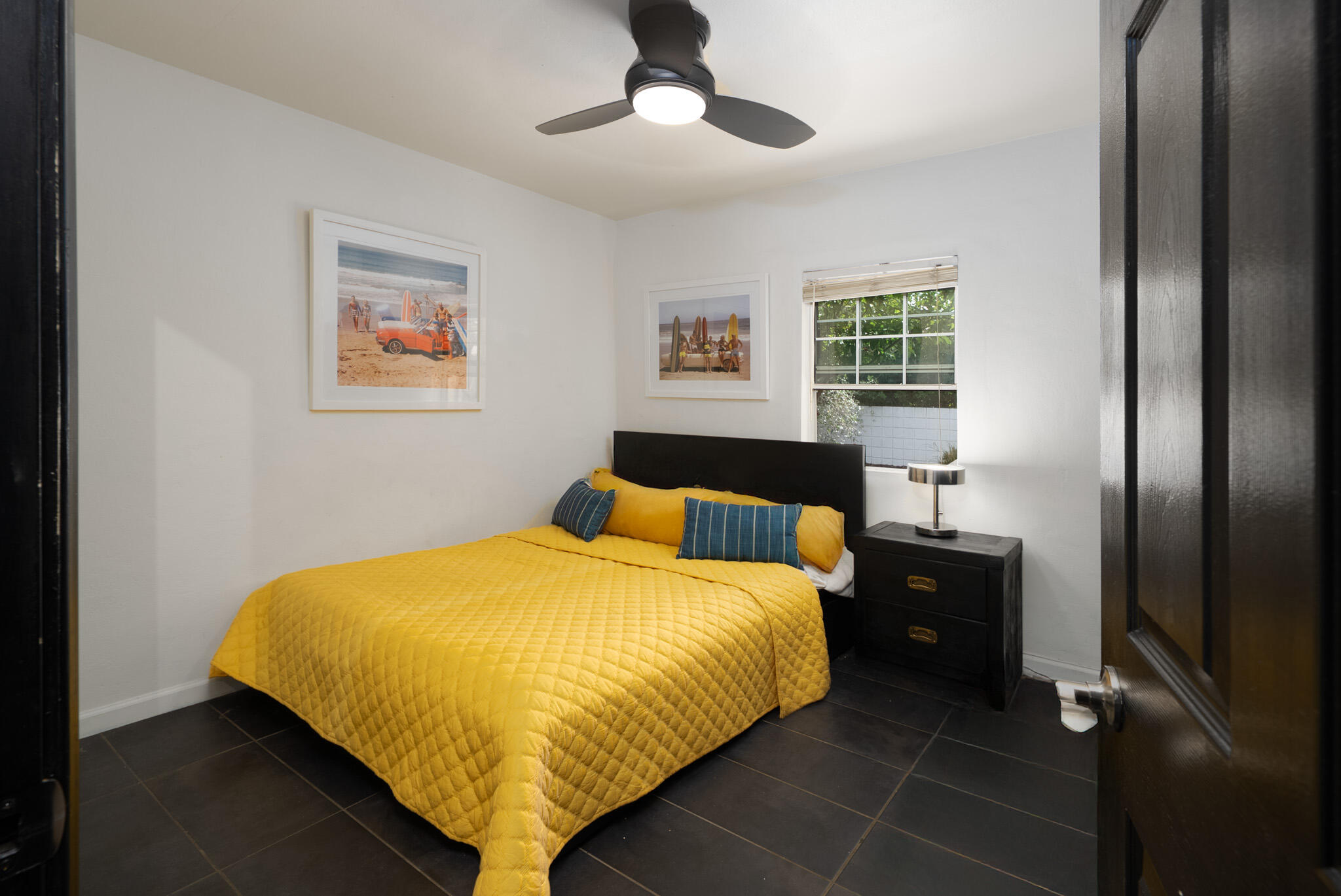 3882 E Sunny Dunes RD