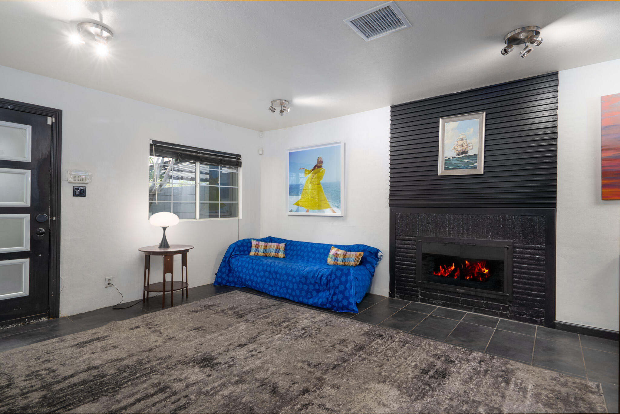 3882 E Sunny Dunes RD