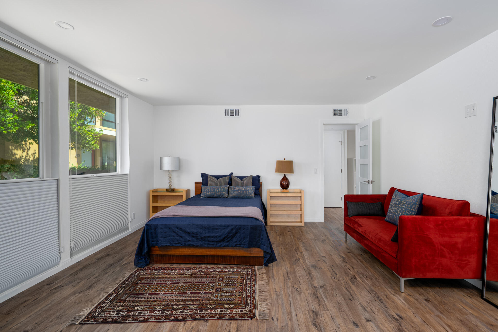 2501 N Indian Canyon DR Unit: 635