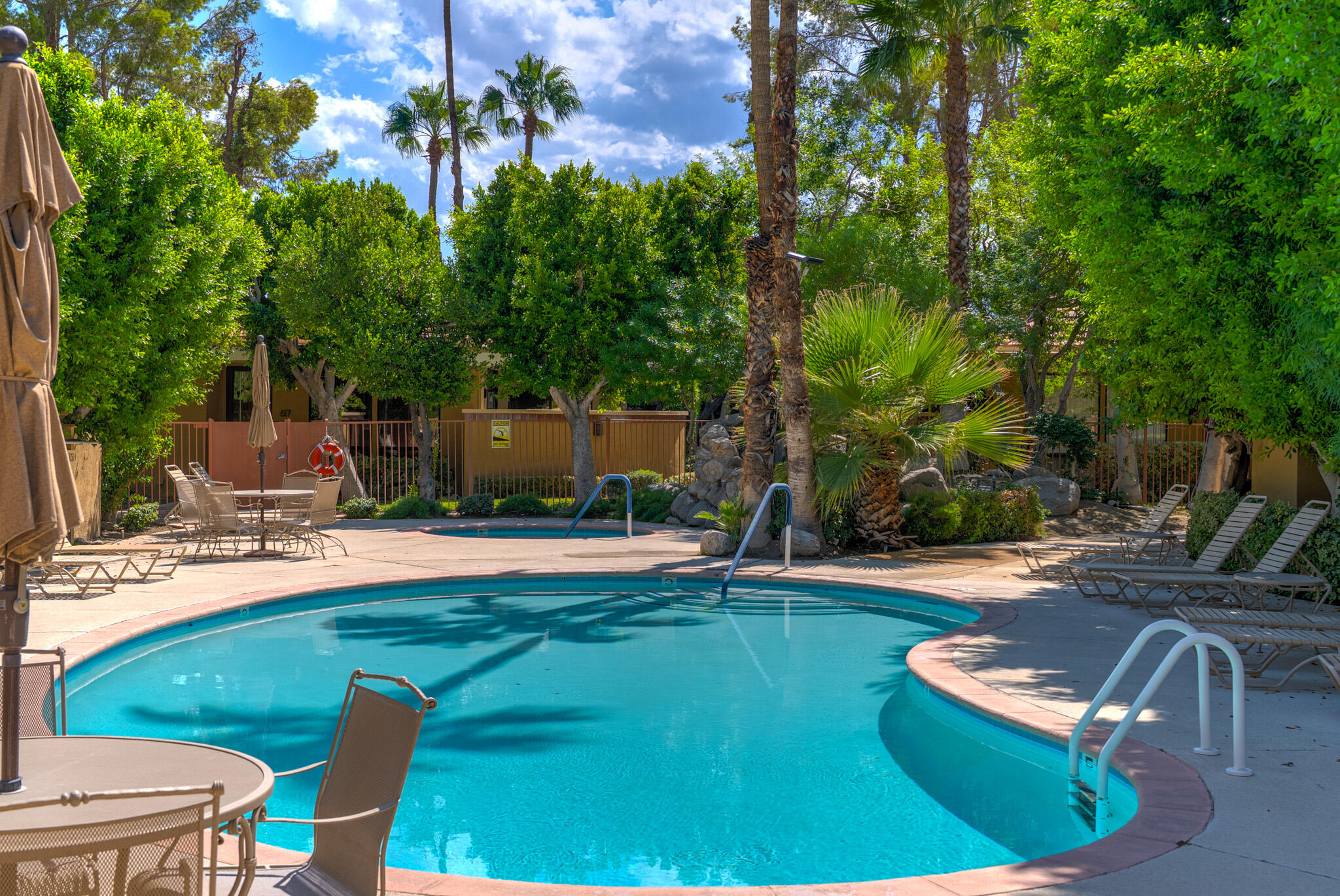 2501 N Indian Canyon DR Unit: 635