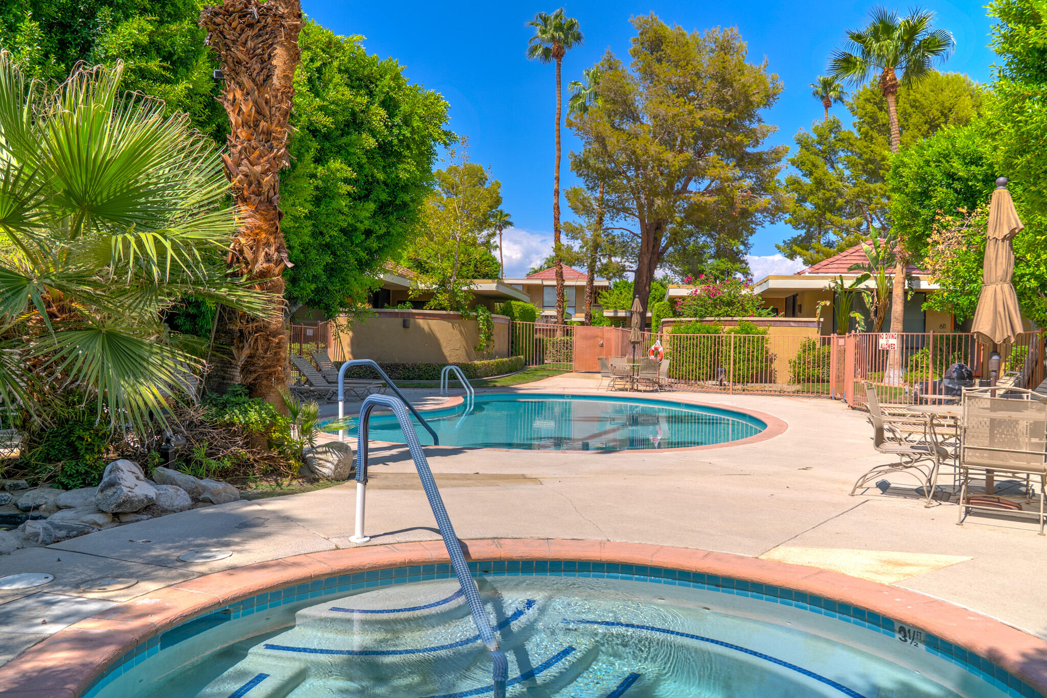 2501 N Indian Canyon DR Unit: 635