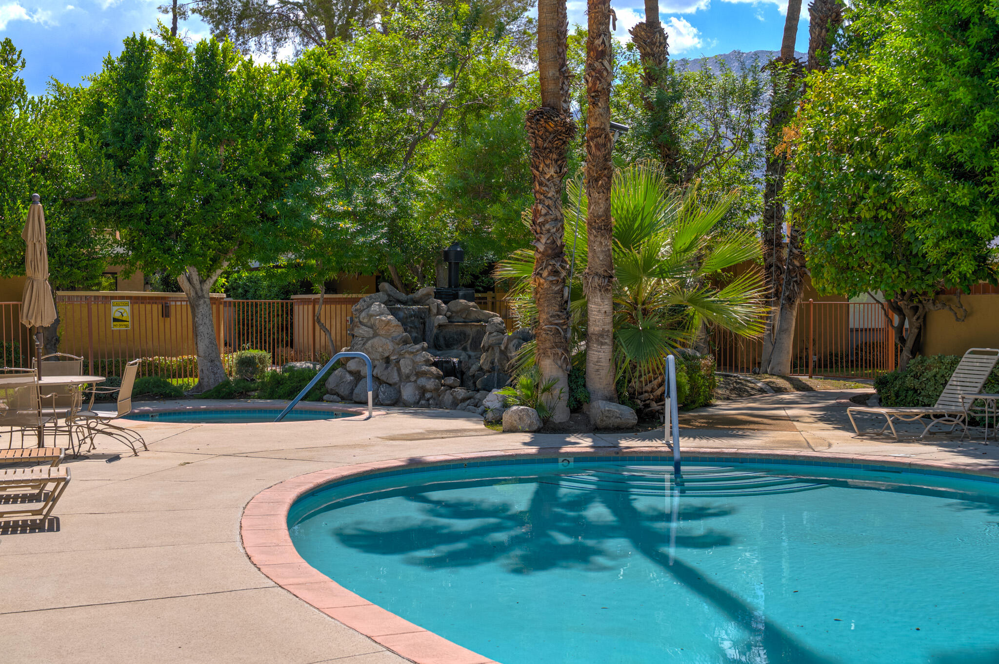 2501 N Indian Canyon DR Unit: 635