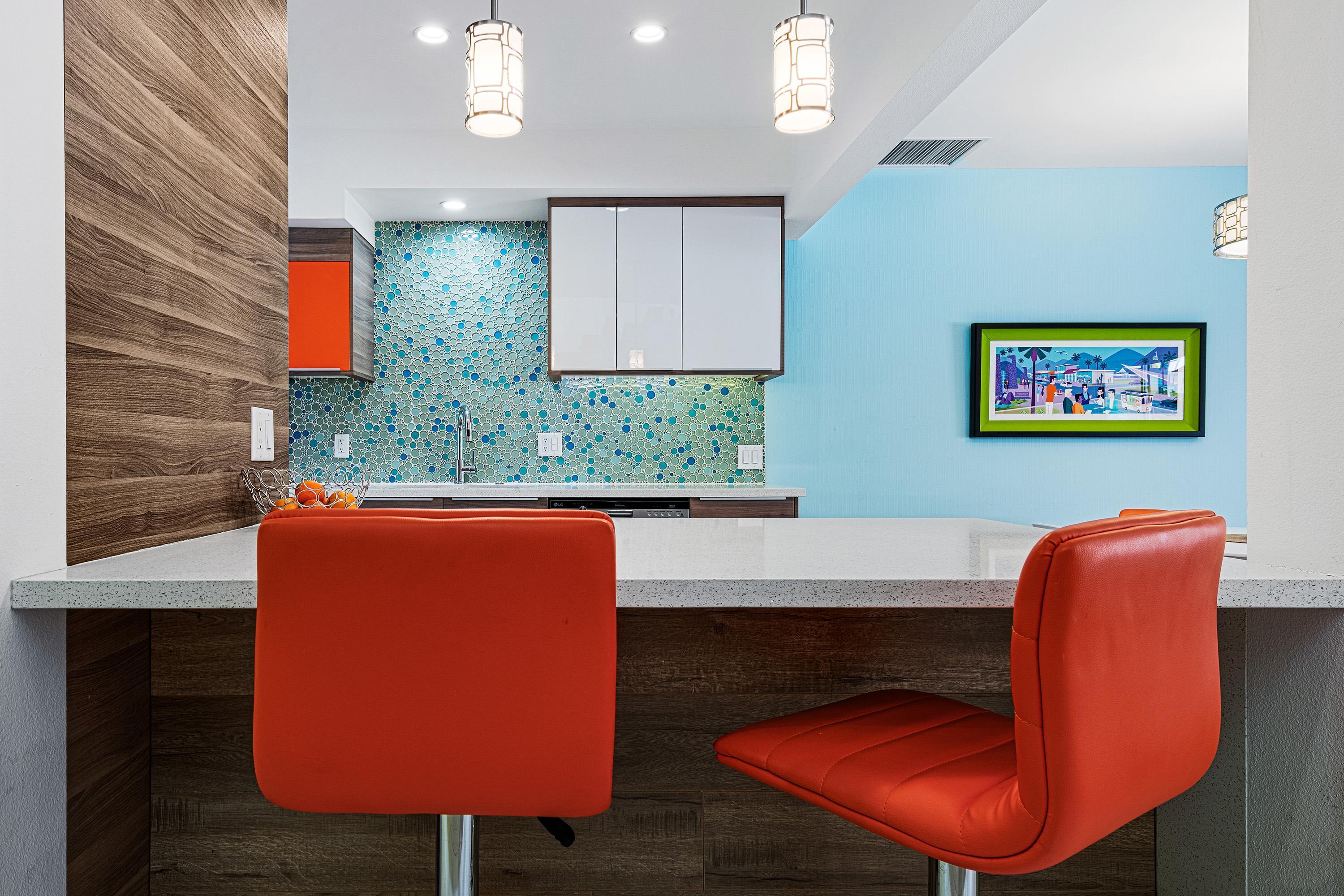 500 W Arenas RD Unit: 2