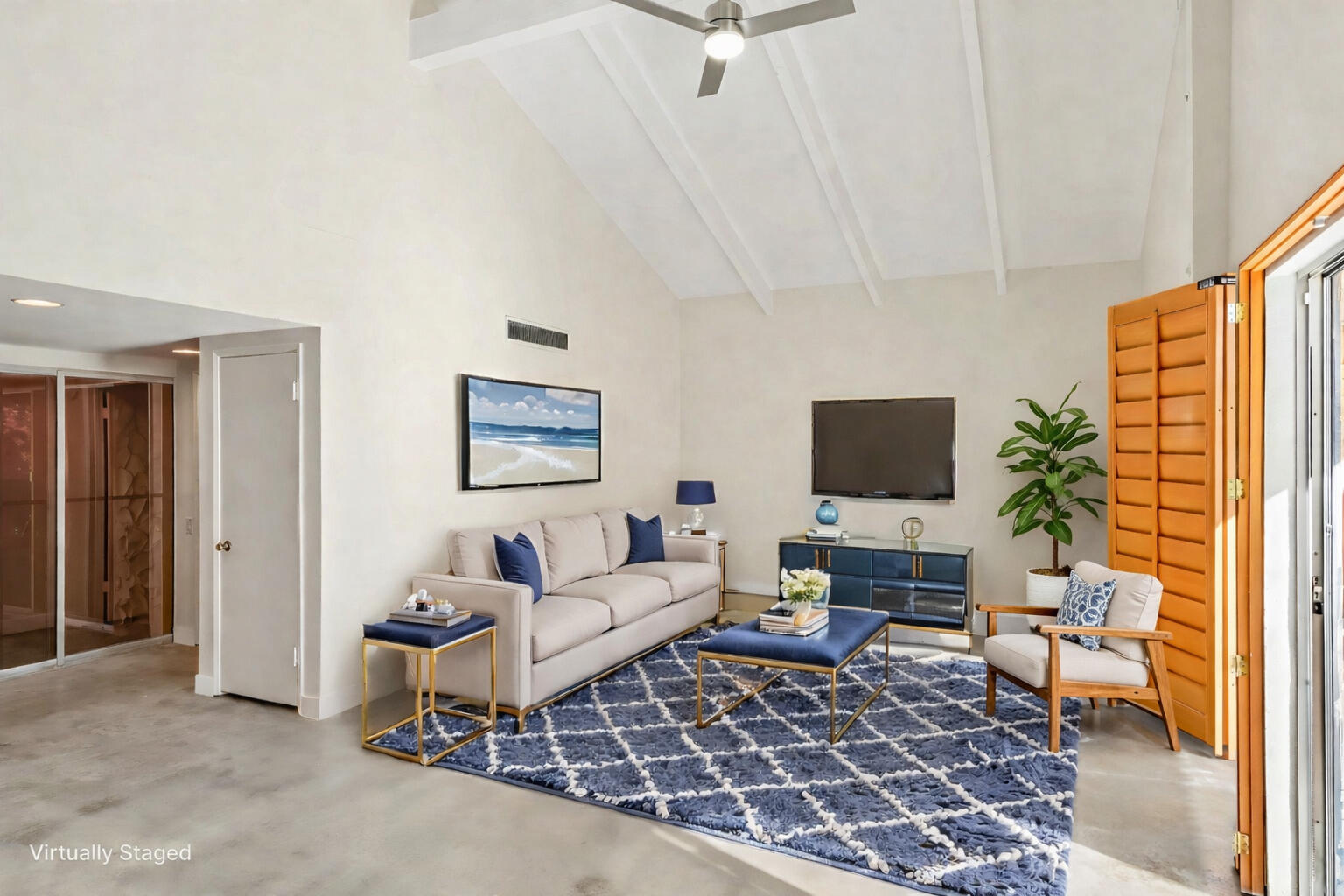 1833 S Araby DR Unit: 32