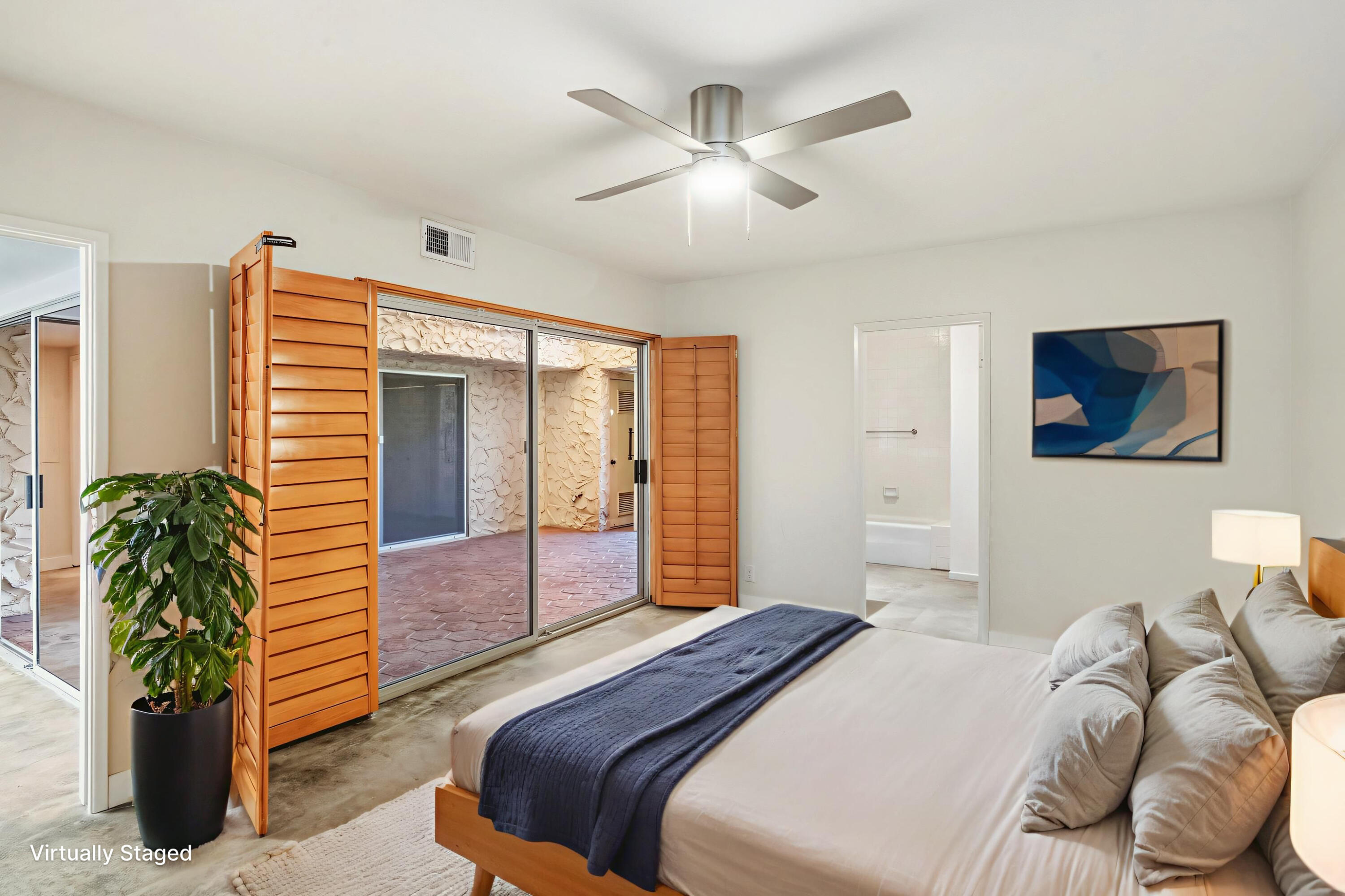 1833 S Araby DR Unit: 32