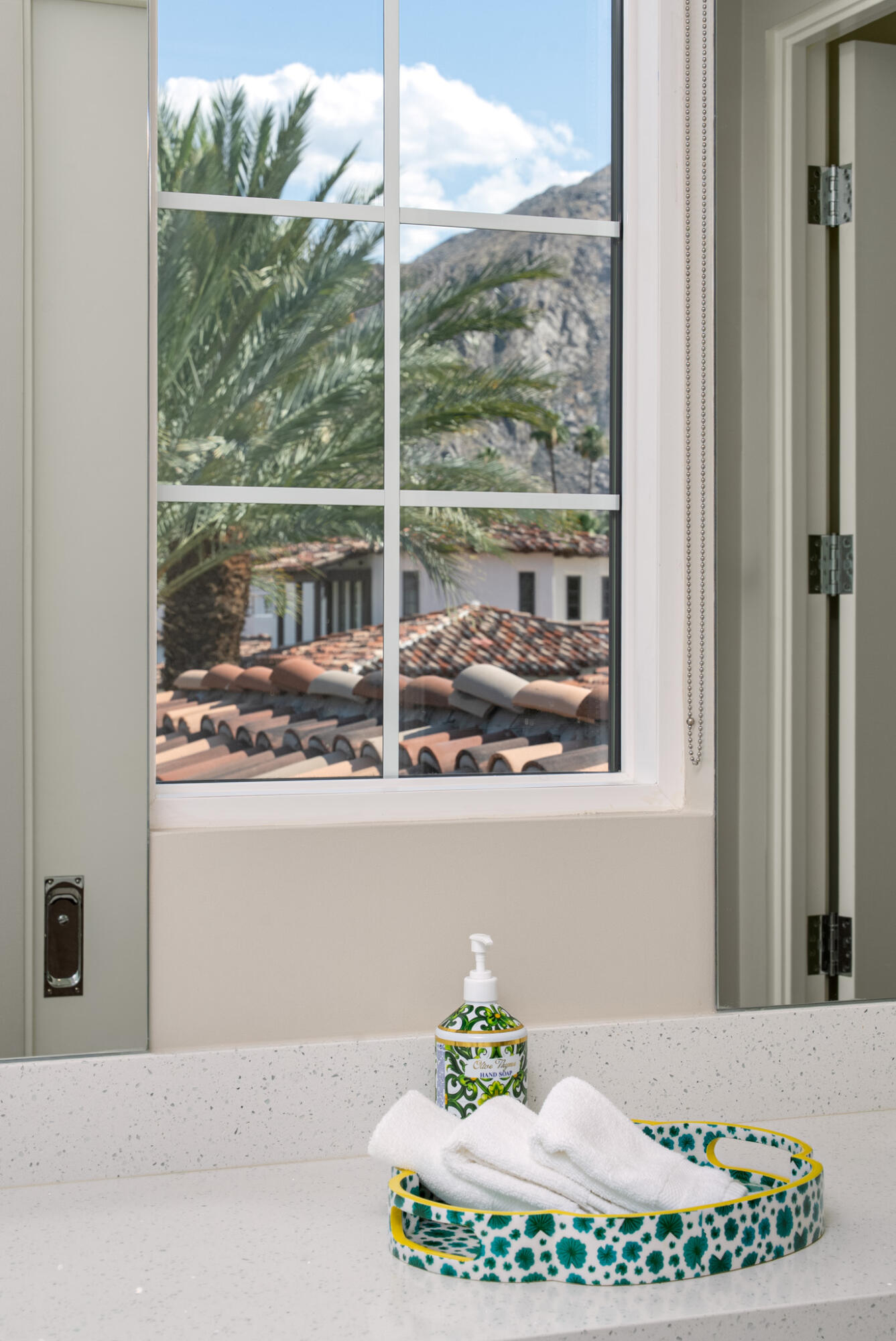 233 Calle La Soledad