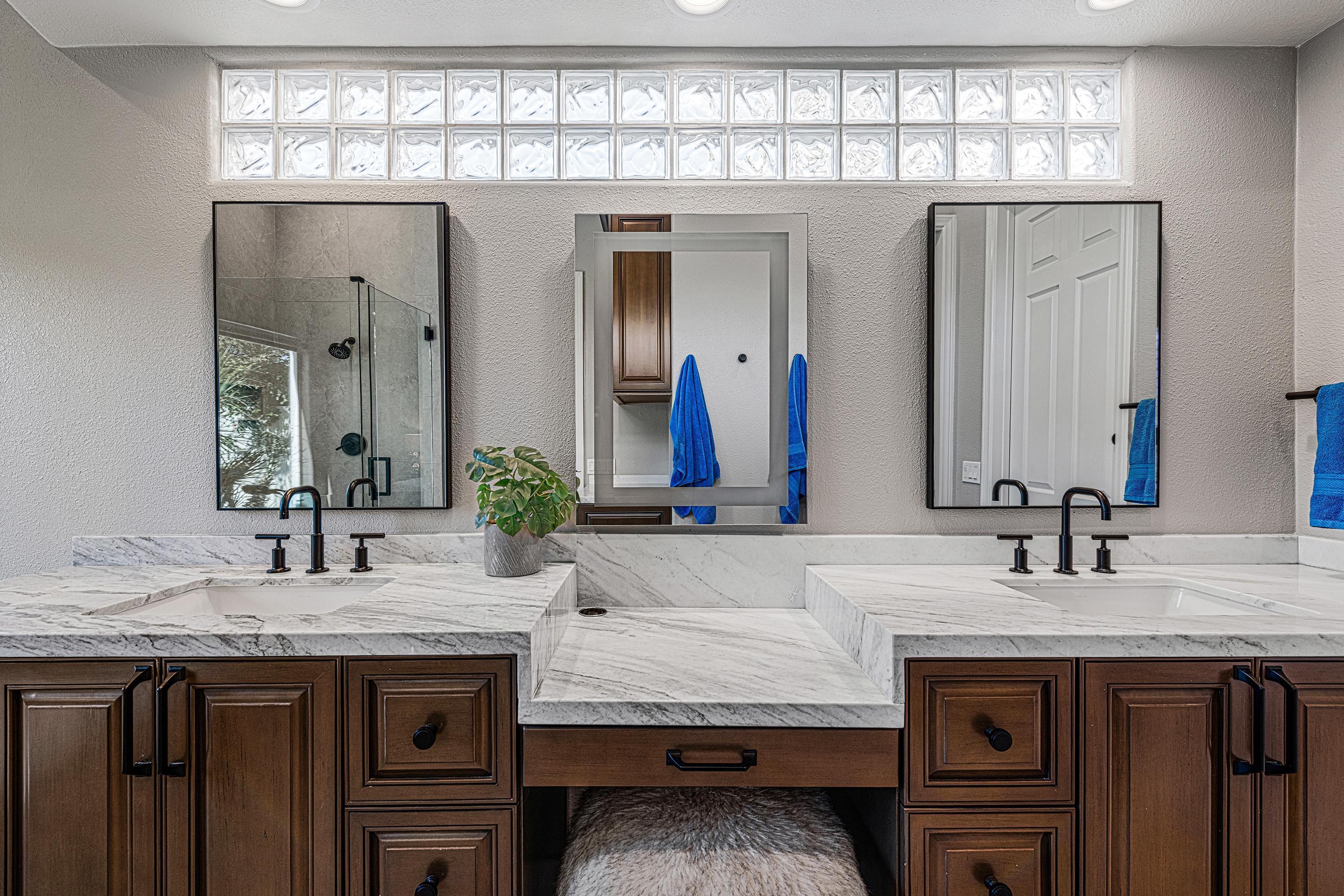 50325 Grand Traverse AVE