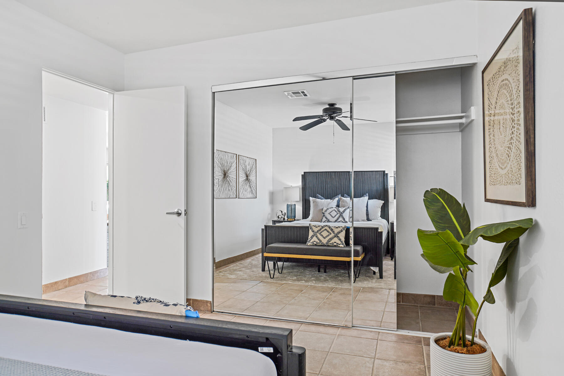 407 N Orchid Tree LN